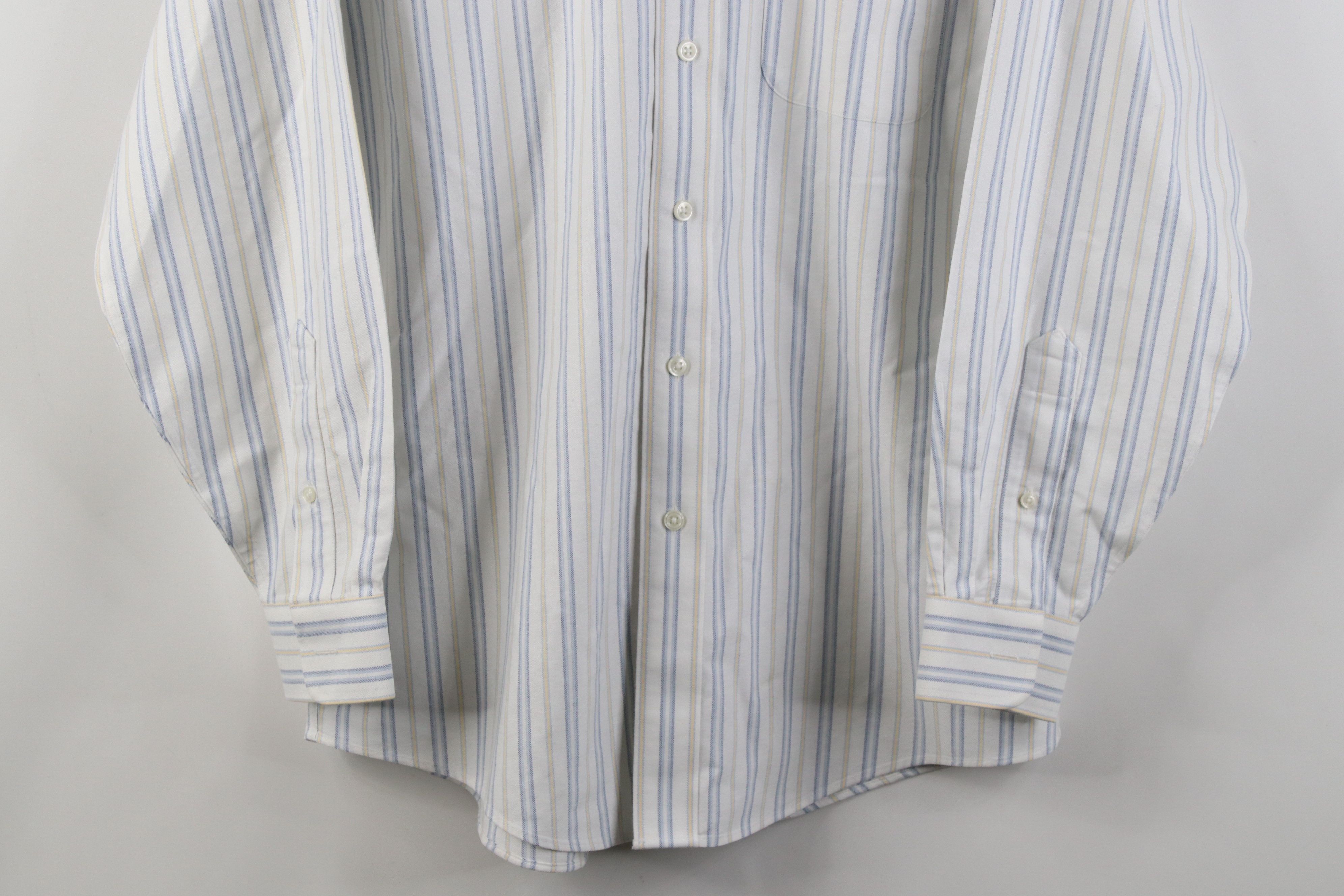 L.L. Bean Vintage LL Bean Wrinkle Resistant Collared Button Shirt Size US M / EU 48-50 / 2 - 3 Thumbnail