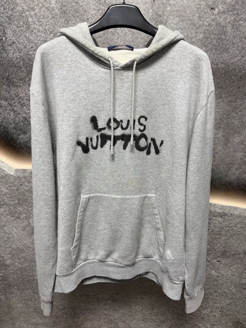 Louis Vuitton Louis Vuitton Grey ink-splashed sweatshirt Size US XXL / EU 58 / 5 - 1 Thumbnail