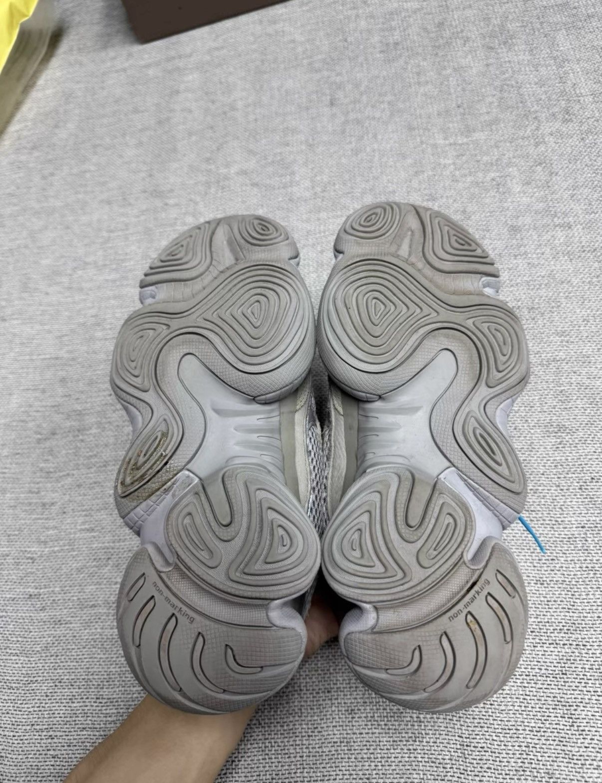 Adidas Adidas Yeezy 500 Stone Salt IE4783 K37 Size US 7.5 / EU 40-41 - 5 Thumbnail