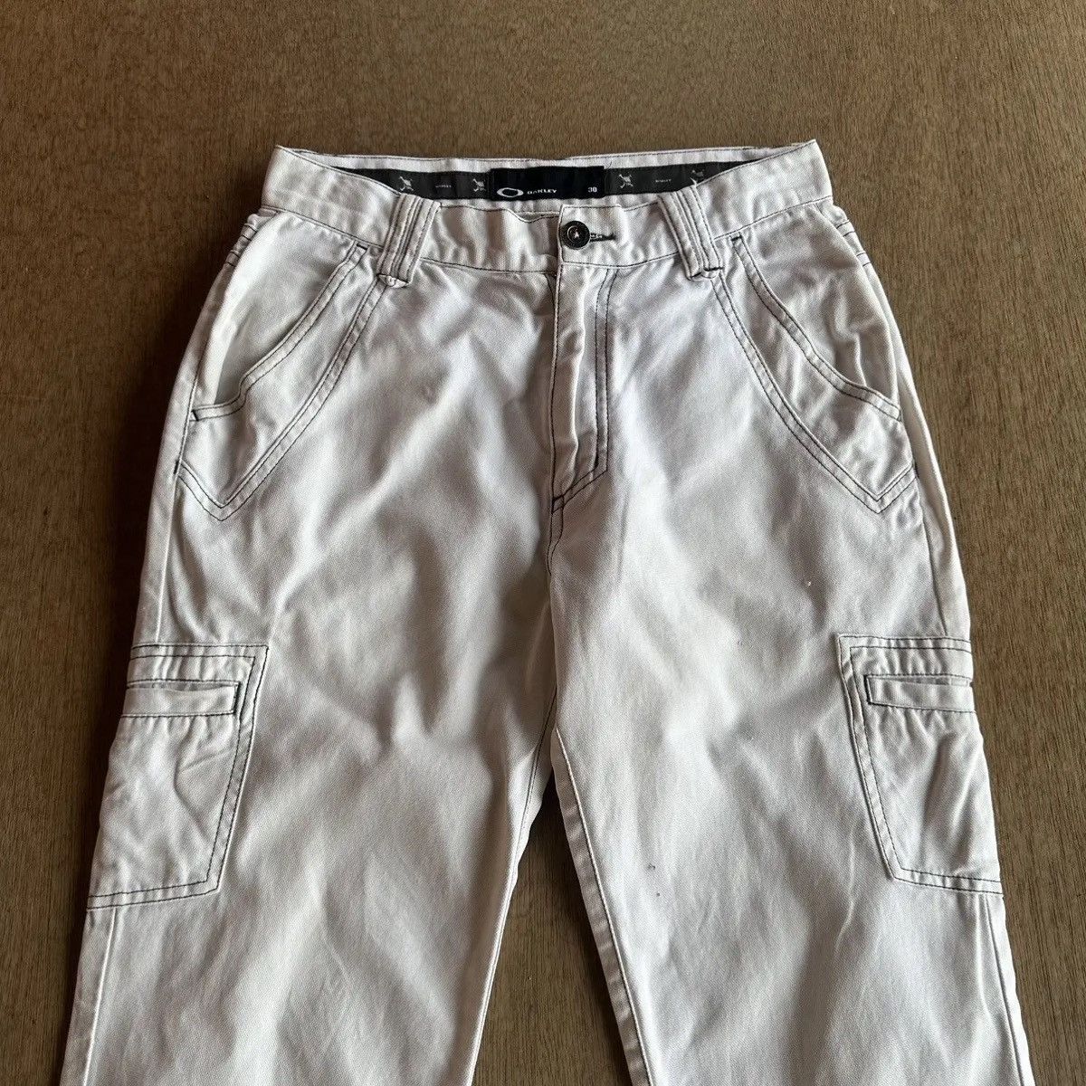 Oakley ARCHIVE🔥OAKLEY EMBROIDERY LOGO DOUBLE POCKET VERY RARE PANT Size US 29 - 4 Thumbnail
