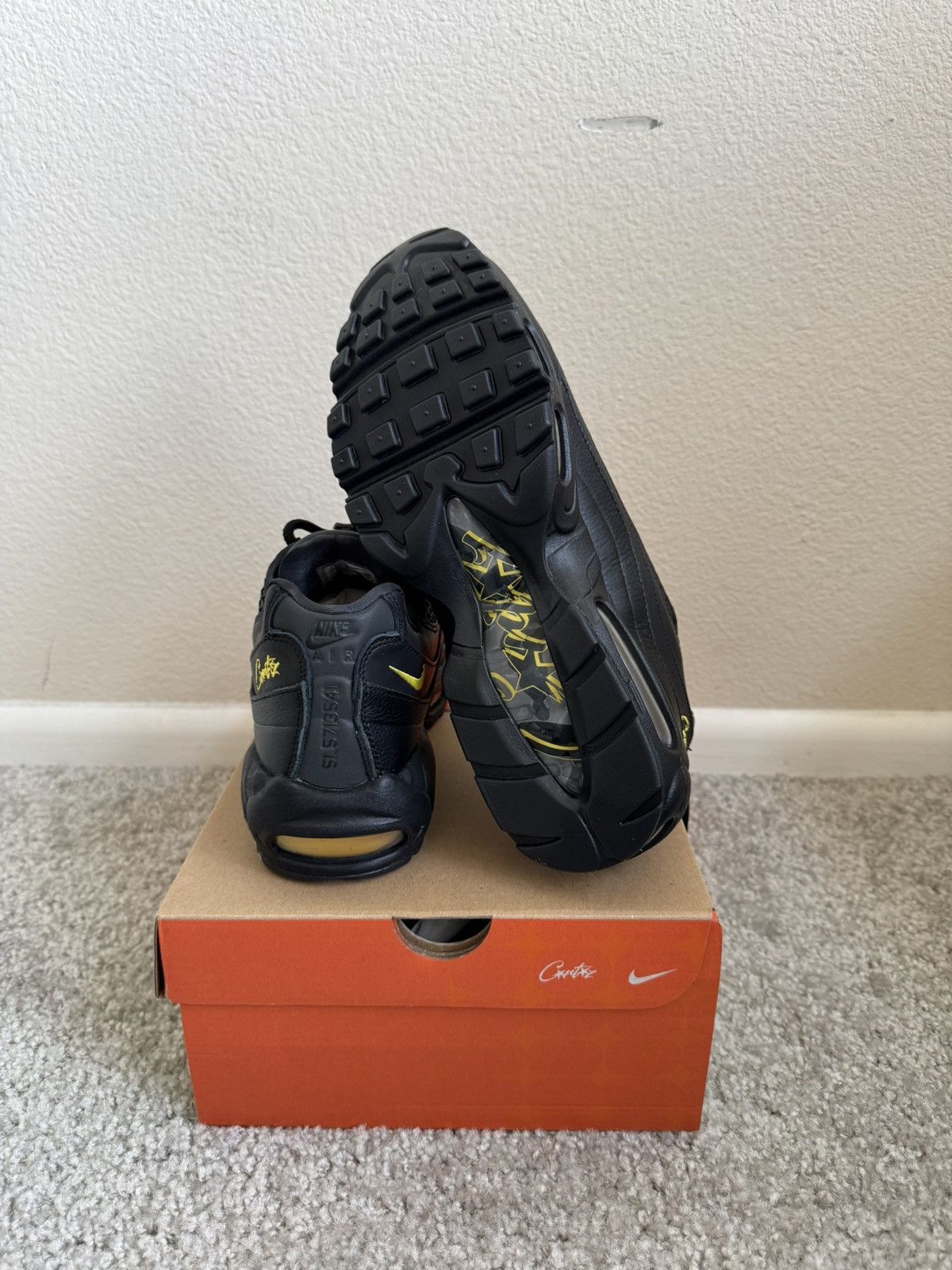 Corteiz × Nike Honey Black 95s Size US 9.5 / EU 42-43 - 4 Thumbnail