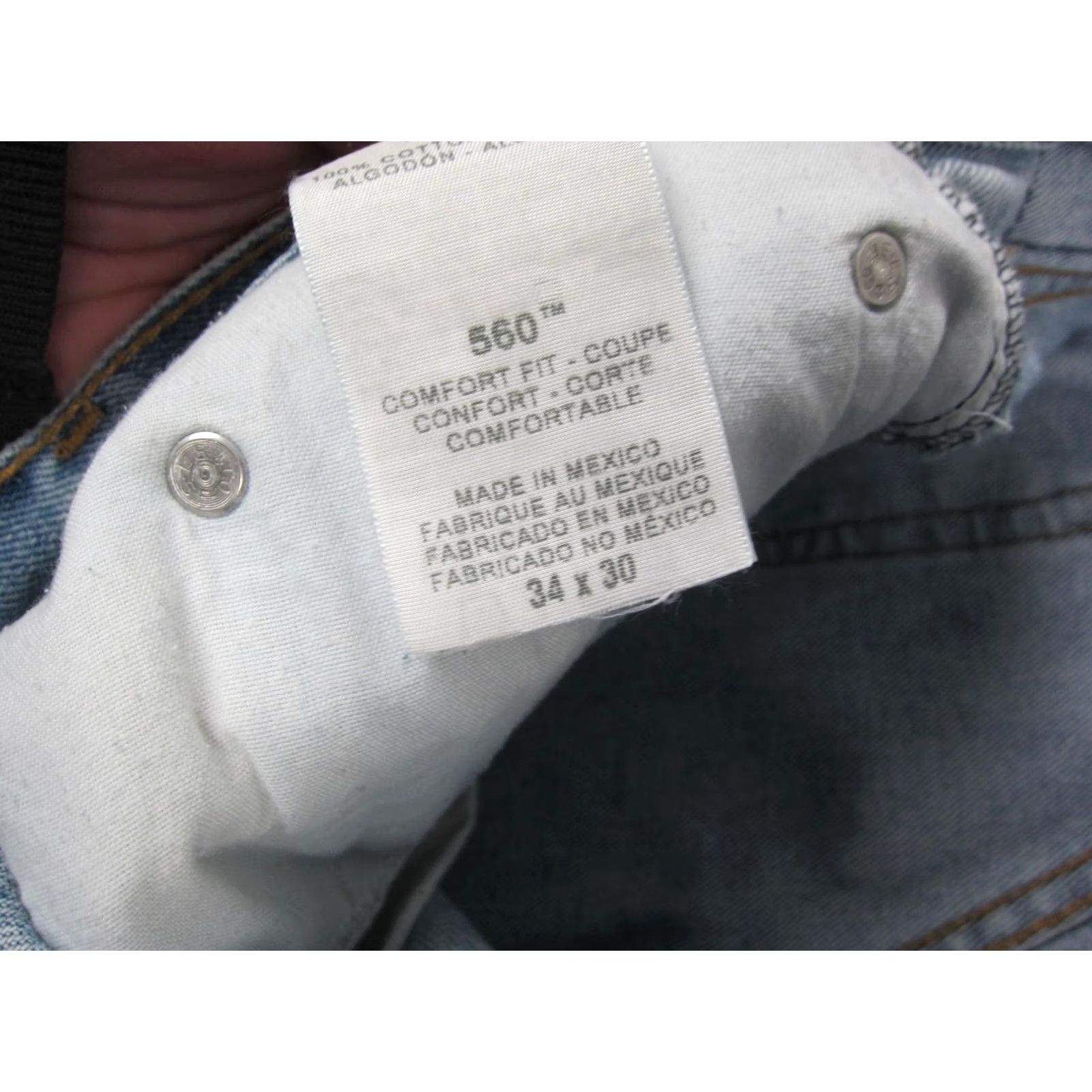 Levi's VINTAGE Levi's Jeans Mens Blue 560 Comfort Fit Straight Denim Y2K W34 L30 Size US 30 / EU 46 - 6 Thumbnail