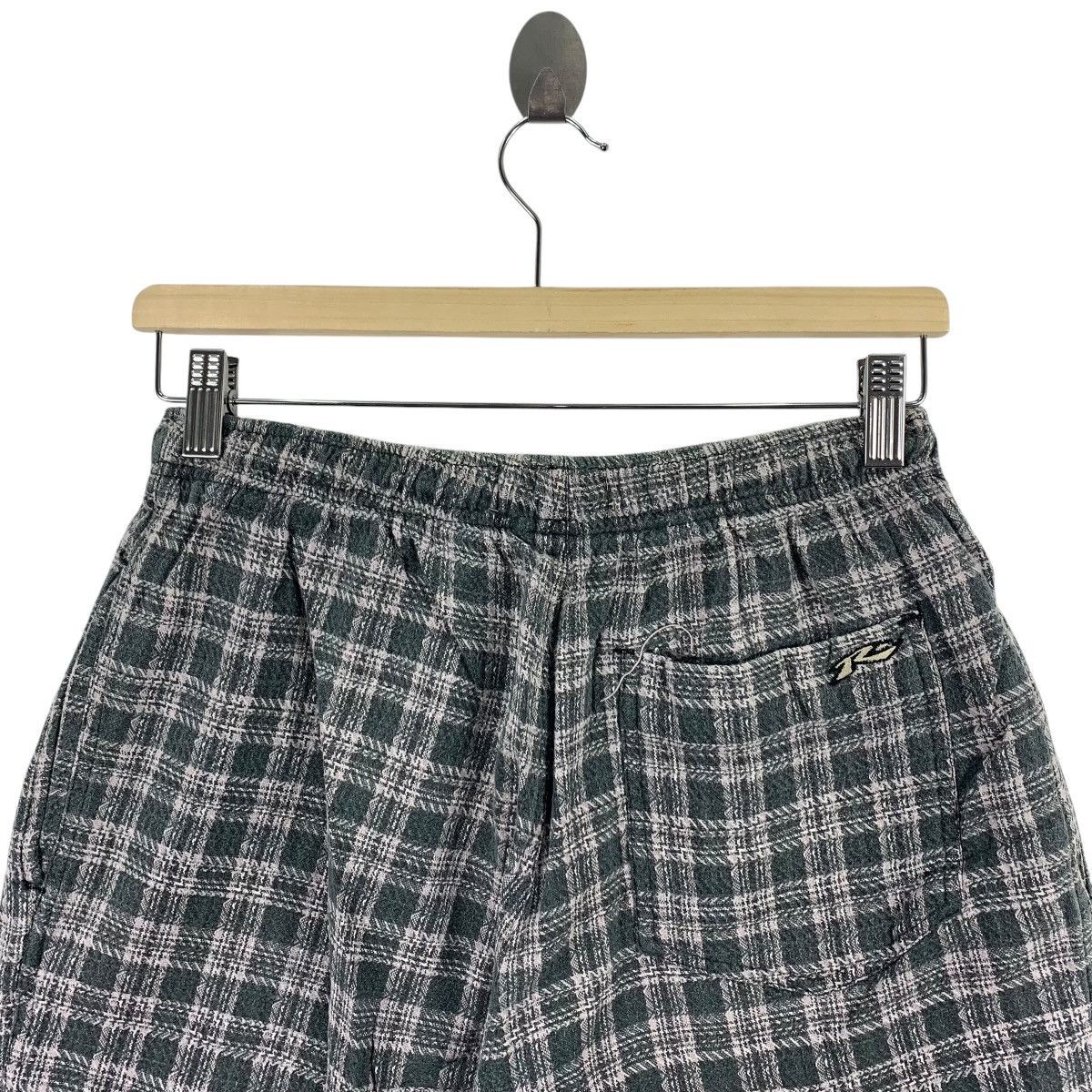 Rusty × Vintage Vintage RUSTY Checkboard design short surf pants Size US 28 / EU 44 - 10 Thumbnail