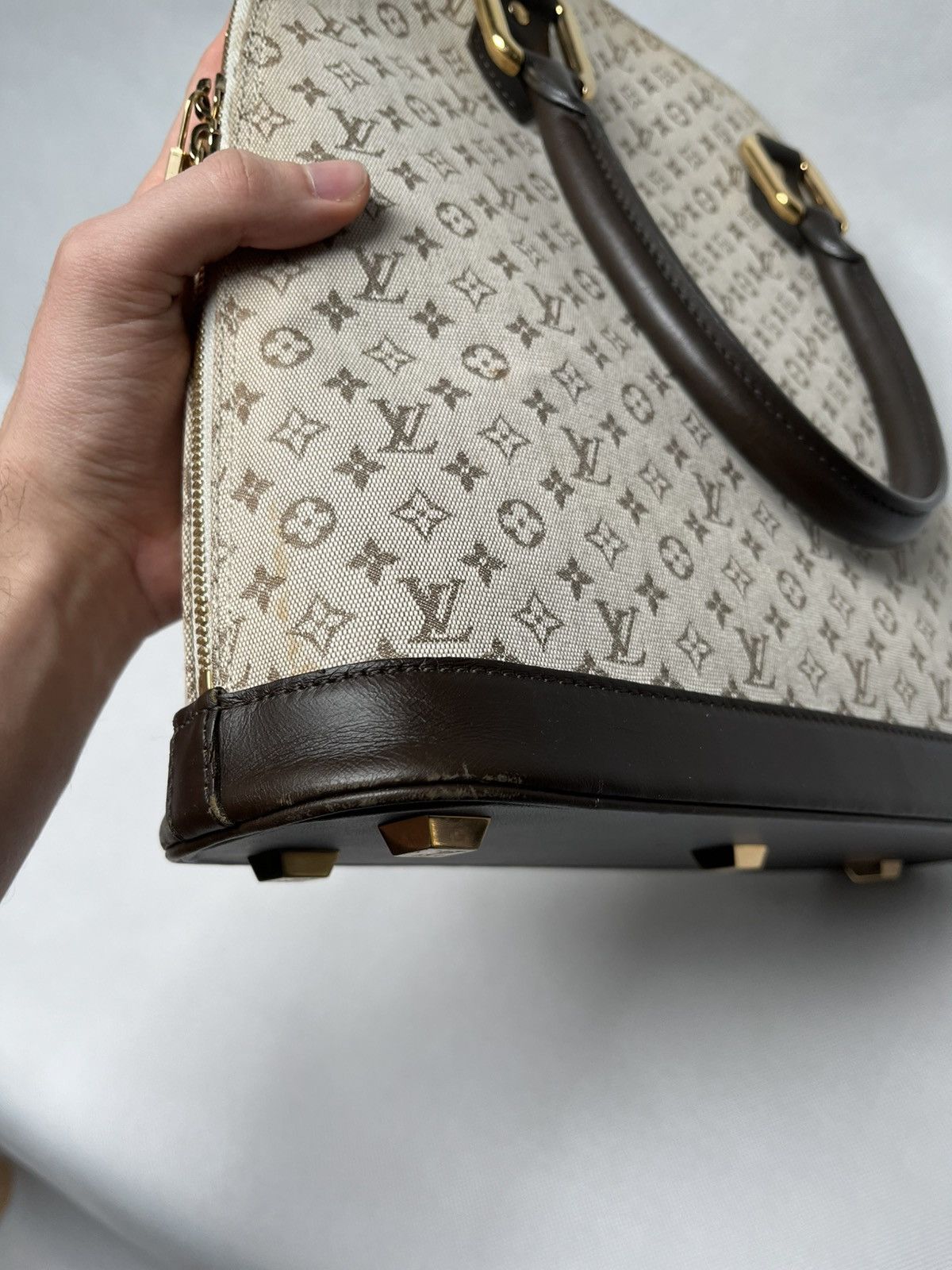 Louis Vuitton Louis Vuitton Alma cloth handbag grey monogram rare Size ONE SIZE - 15 Thumbnail
