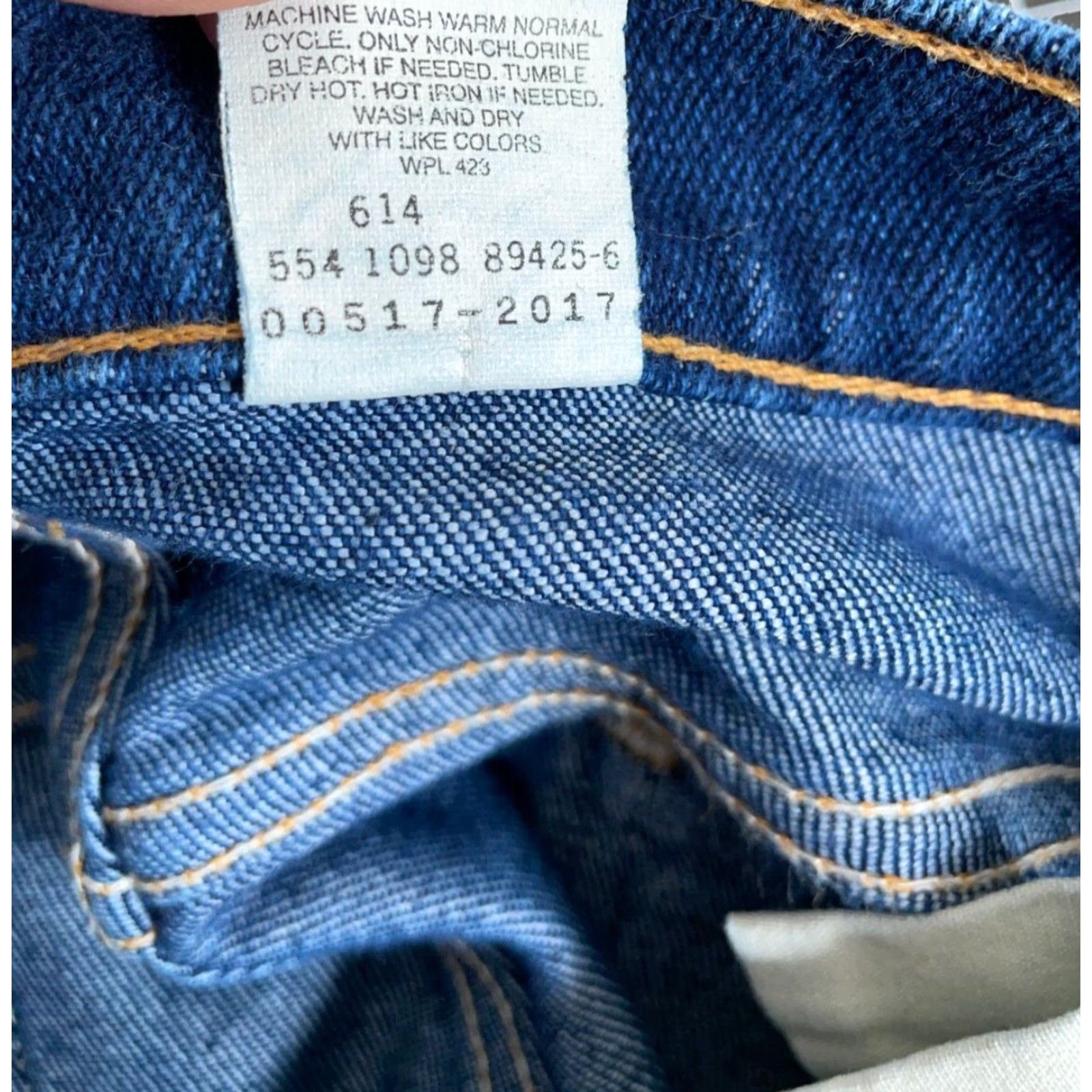 Levi's VTG Levi's 517 Jeans Bootcut Mens 36 x 31 Blue USA Made Denim 5-Pocket Pockets Vintage 1998 2017 Model 517 Grunge Retro Classic Size US 36 / EU 52 - 4 Thumbnail