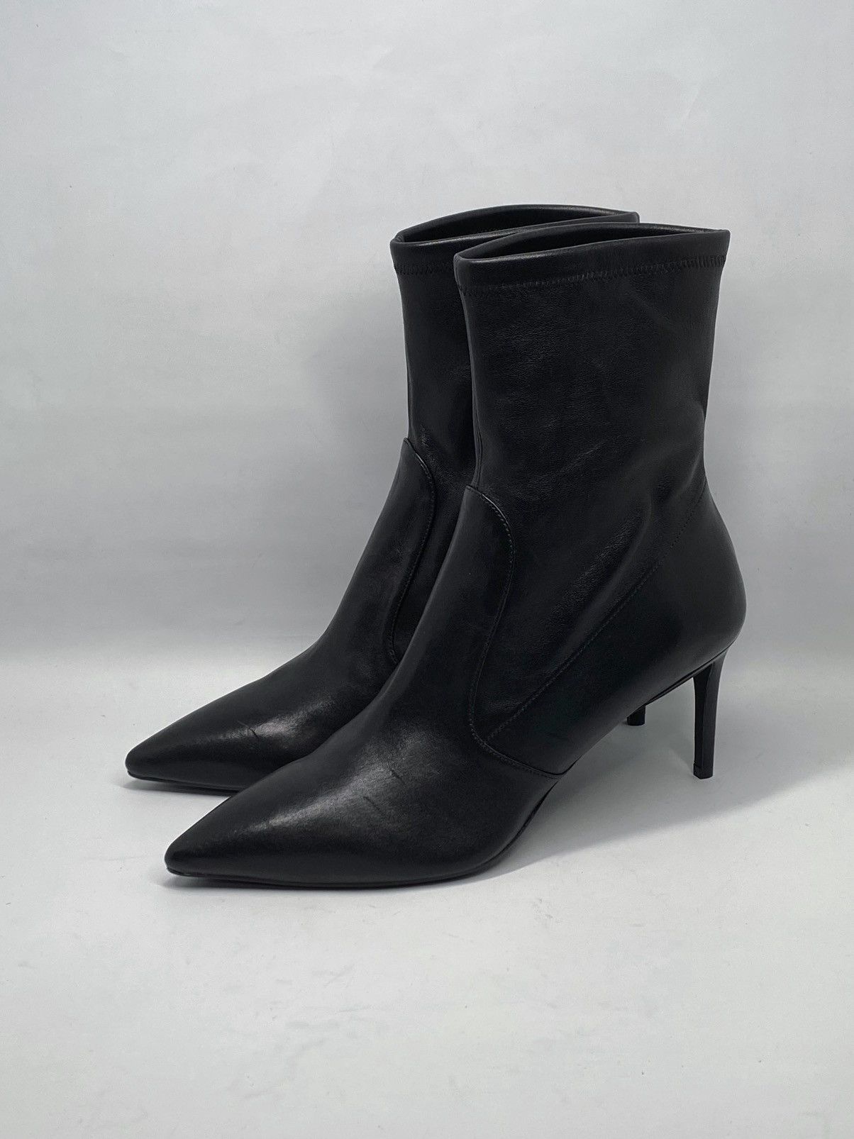 Stuart Weitzman Linsi 75 Leather Sock Bootie size 11
