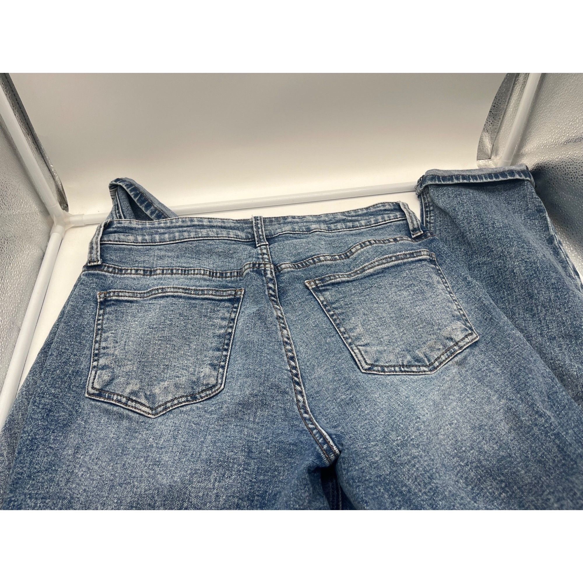 Other Kut from the Kloth Rachel Fab Ab Mom’s Destroyed cuffed Crop Size 32" / US 10 / IT 46 - 14 Thumbnail