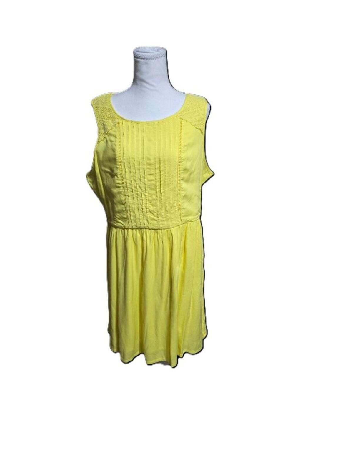Other Charming Charlie Lined Yellow Sundress Fit & Flare Pleated Size XL / US 12-14 / IT 48-50 - 2 Thumbnail