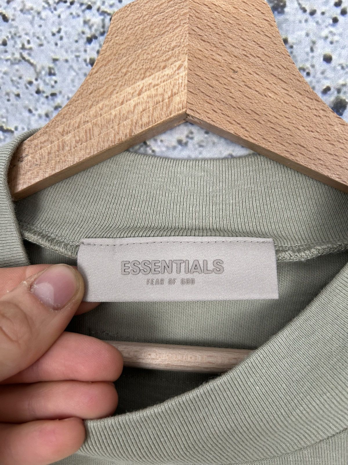 Essentials Fear Of God Essentials Green Beige Streetwear Baggy Tee Size US S / EU 44-46 / 1 - 7 Thumbnail