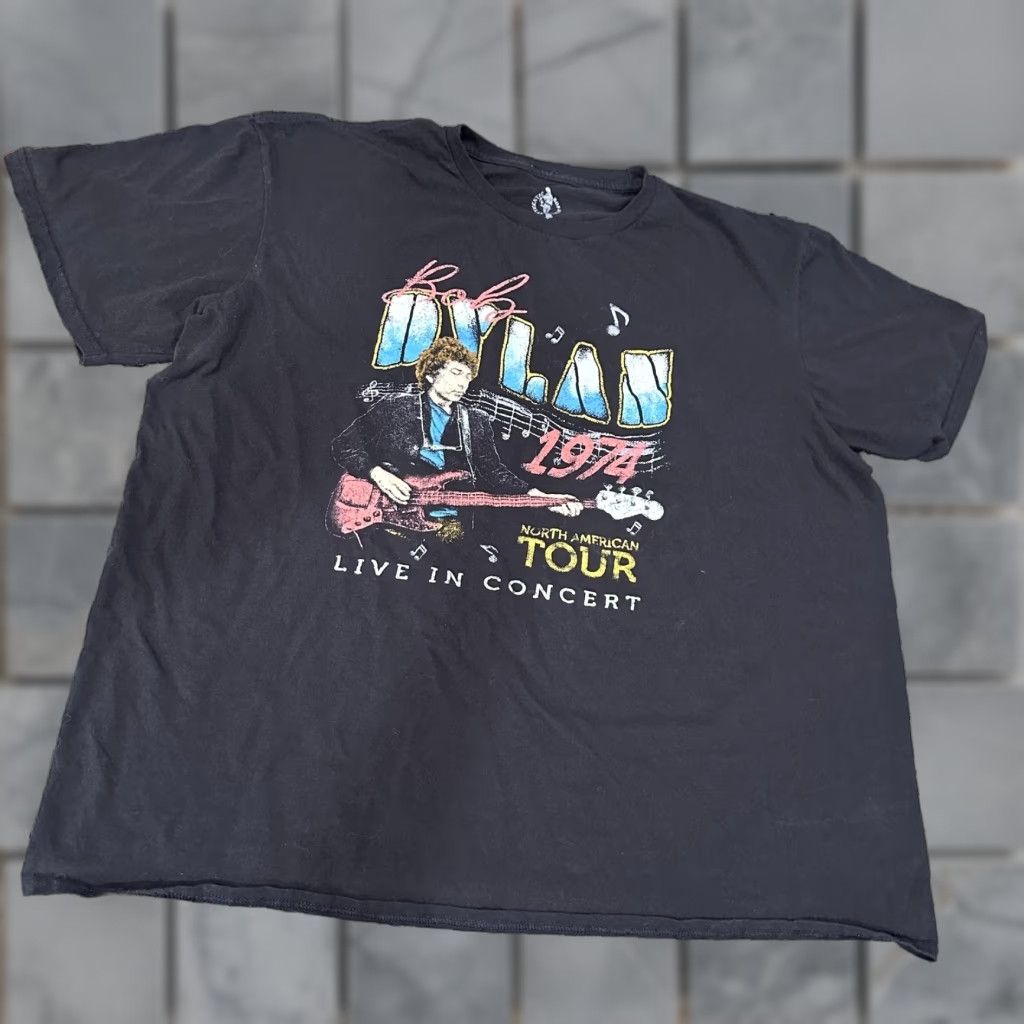 Vintage Bob Dylan Shirt Men 2XL Black 1974 North American Tour Live In Concert Tee Size US XXL / EU 58 / 5 - 1 Thumbnail
