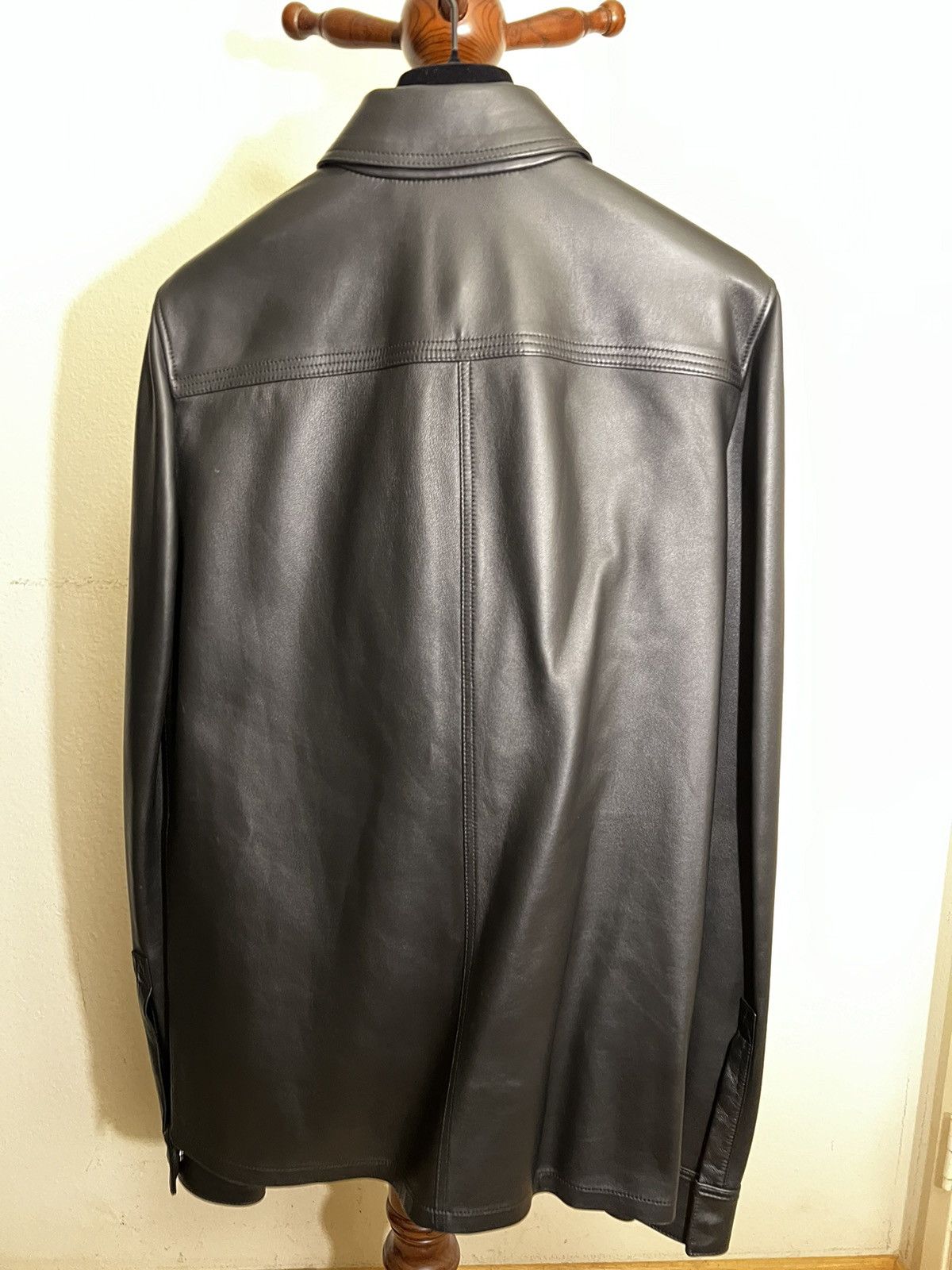 1017 ALYX 9SM × MMW Alyx Leather Shirt Size M / US 6-8 / IT 42-44 - 2 Thumbnail