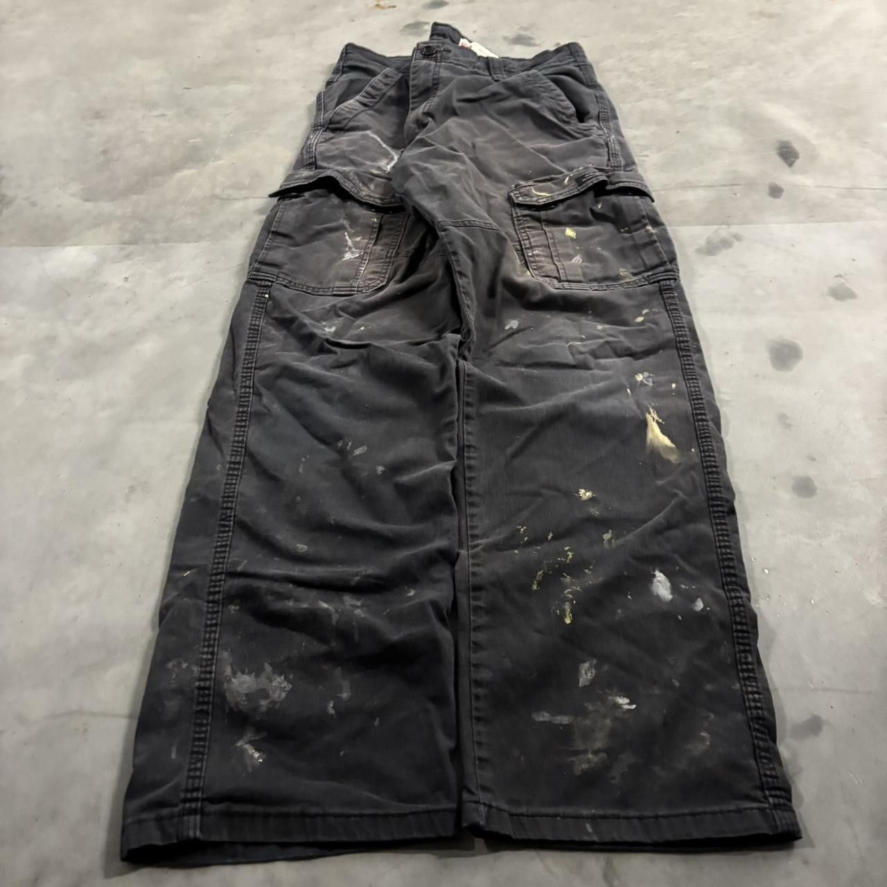 Vintage Crazy Vintage Y2K/2000s Grunge Black Streetwear Paint Splatter Cargo Pants! 32x32 Size US 32 / EU 48 - 3 Thumbnail