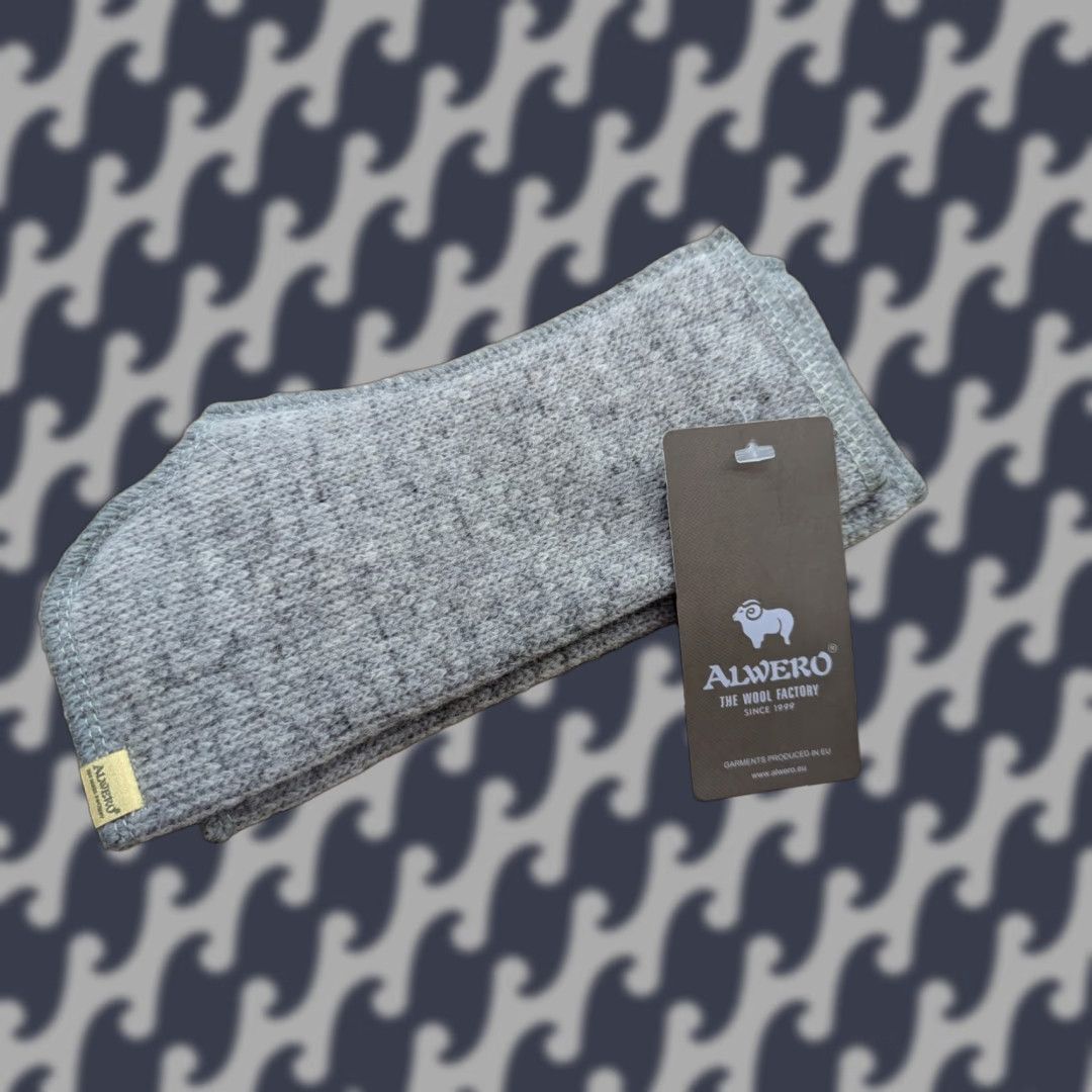 Vintage Alwero Womens Mittens Warmers Size S Gray Pure Wool Pile Mittens Wool Knit Mitten Women Small Gray Wool Pile Size ONE SIZE - 1 Thumbnail