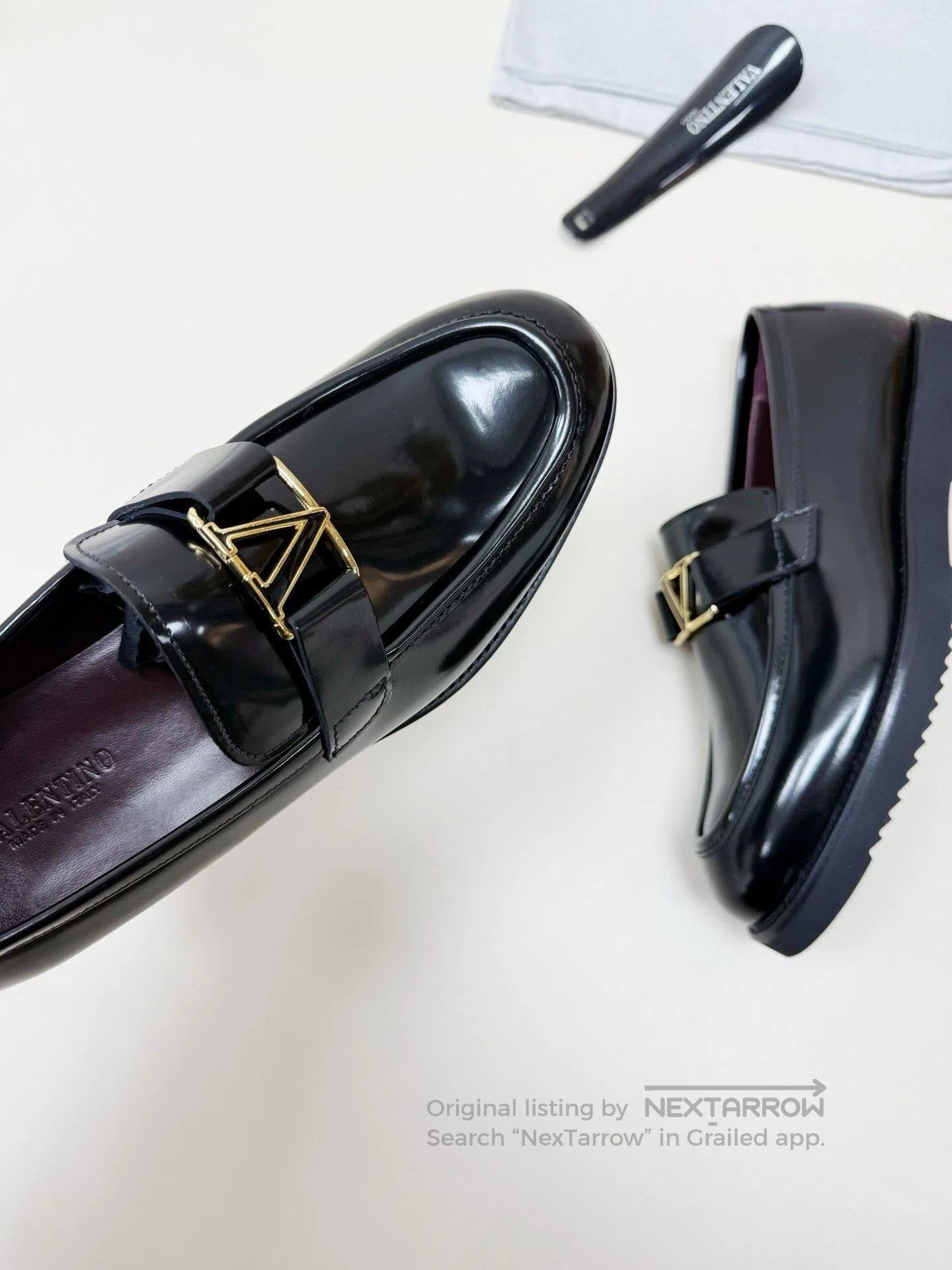 Valentino Valentino Thick. Size US 7 / IT 37 - 1 Thumbnail