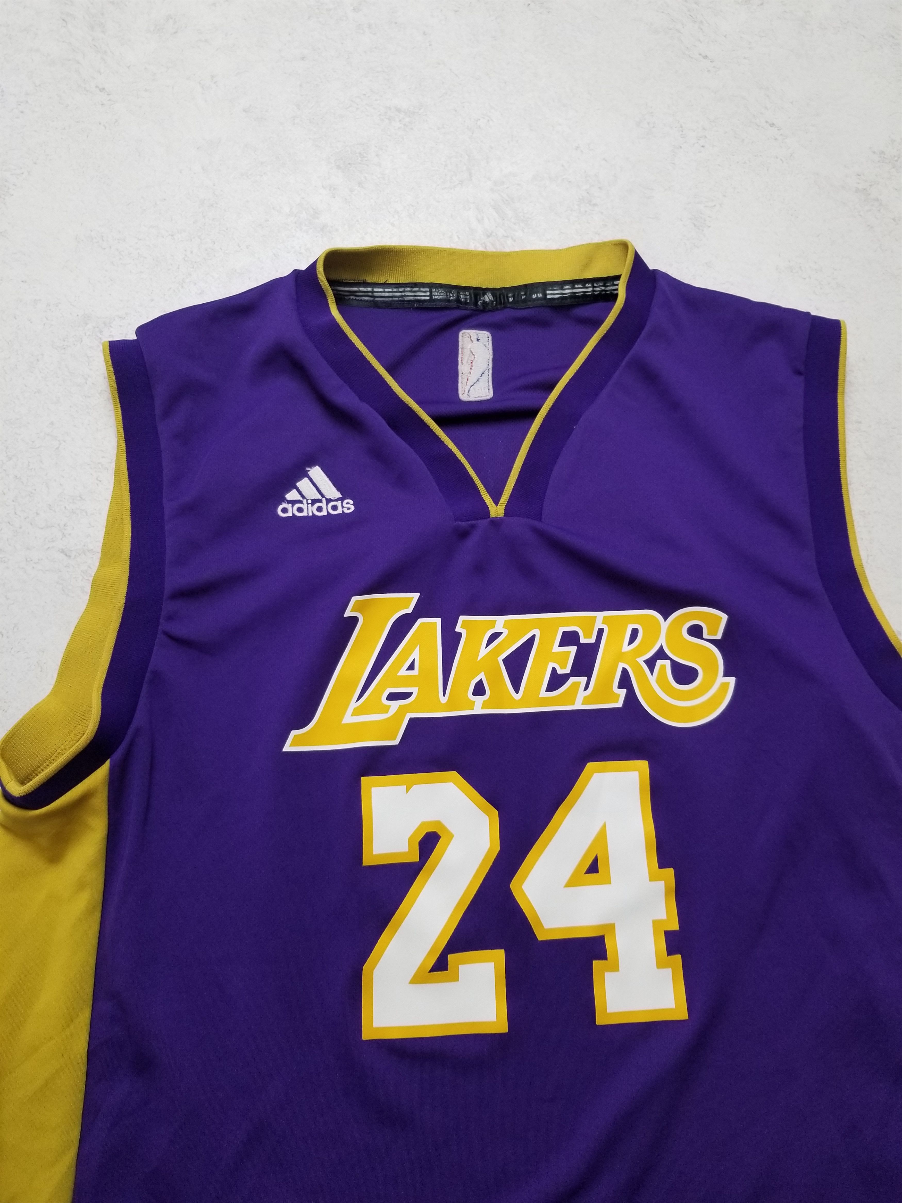 Adidas Adidas Los Angeles Lakers #24 Kobe Bryant Basketball Jersey Size US S / EU 44-46 / 1 - 14 Thumbnail