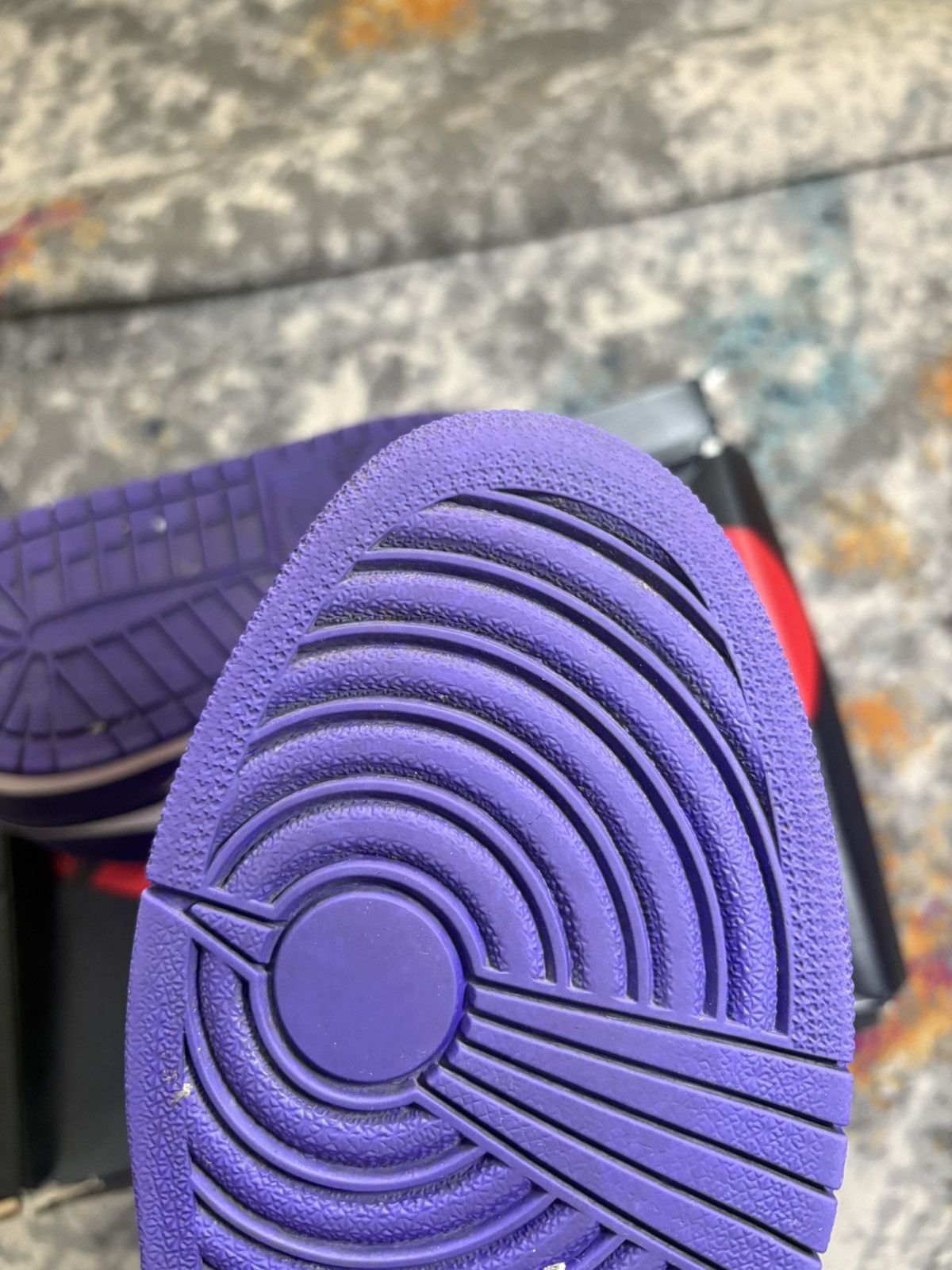 Jordan Brand Air Jordan Retro 1 Court Purple size 10.5 Size US 10.5 / EU 43-44 - 6 Thumbnail