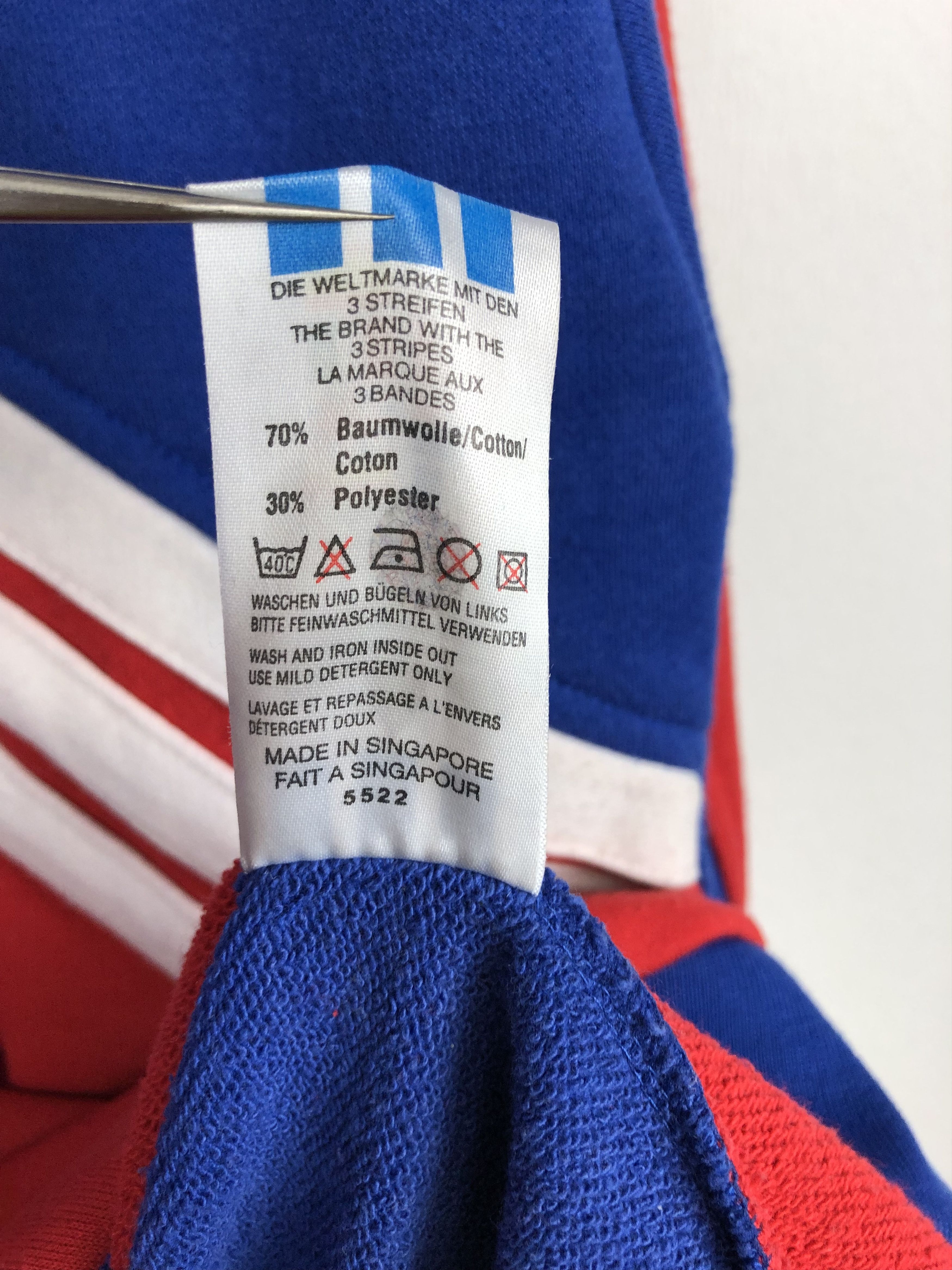 Adidas Vintage Adidas Bayer Munich Football Sweatshirt Soccer Size US S / EU 44-46 / 1 - 8 Thumbnail