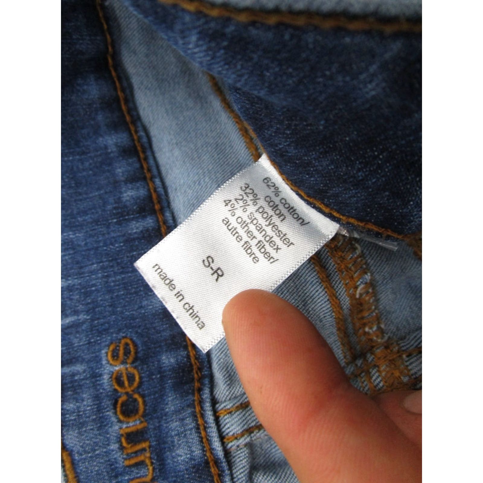 Vintage Maurices Jeans Women's Size S/R Button Fly Stretch Distressed Blue Denim Read Size 28" / US 6 / IT 42 - 4 Thumbnail