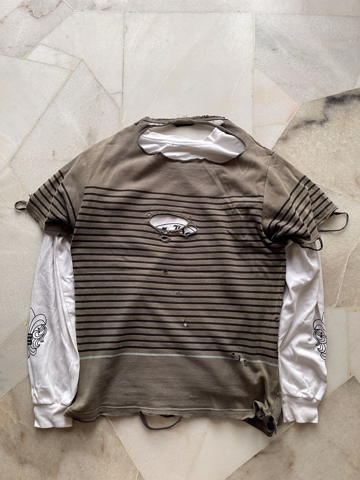 Undercover 2000s Undercover Trashed Tee Size US M / EU 48-50 / 2 - 15 Thumbnail