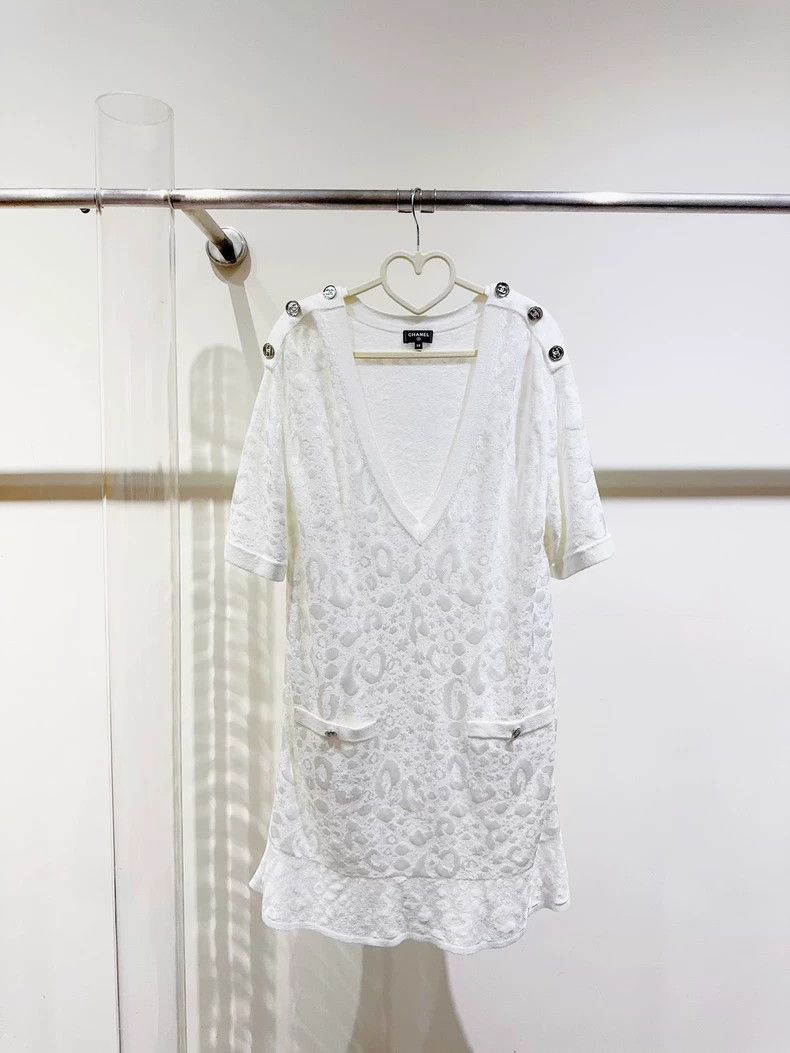 Chanel 23A Dress with Unique Fabric Craftsmanship - dmc