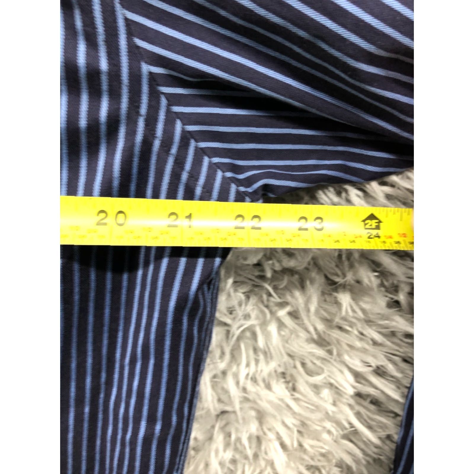 Vintage Statements Blue Striped Shirt Size 16.5 Mens Long Sleeve Spread Collar Non Iron Regular Fit"} Size US XL / EU 56 / 4 - 4 Thumbnail