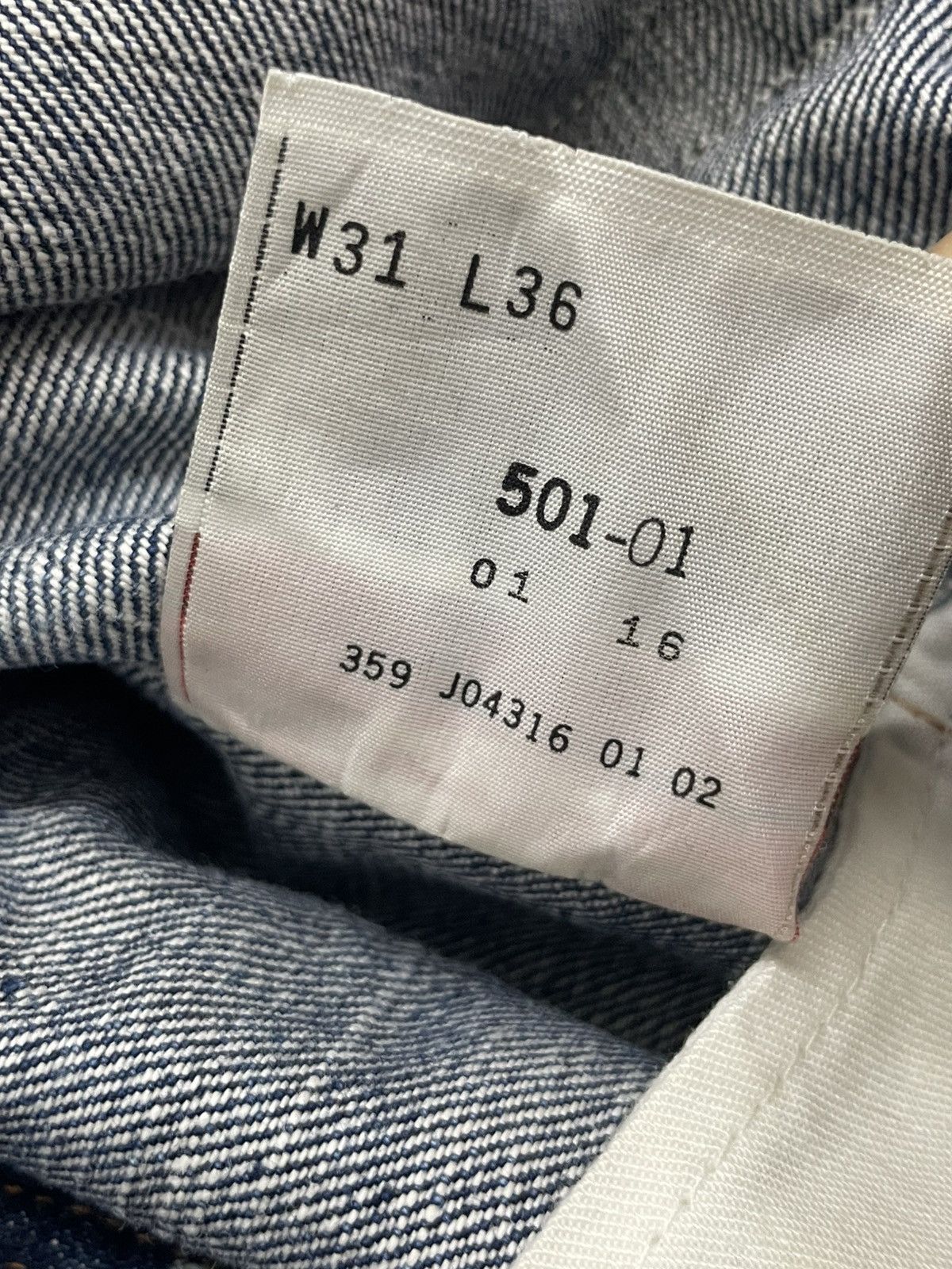 Levi's Vintage Levis 501xx Button Fly Distressed Repaired Size US 29 - 23 Thumbnail