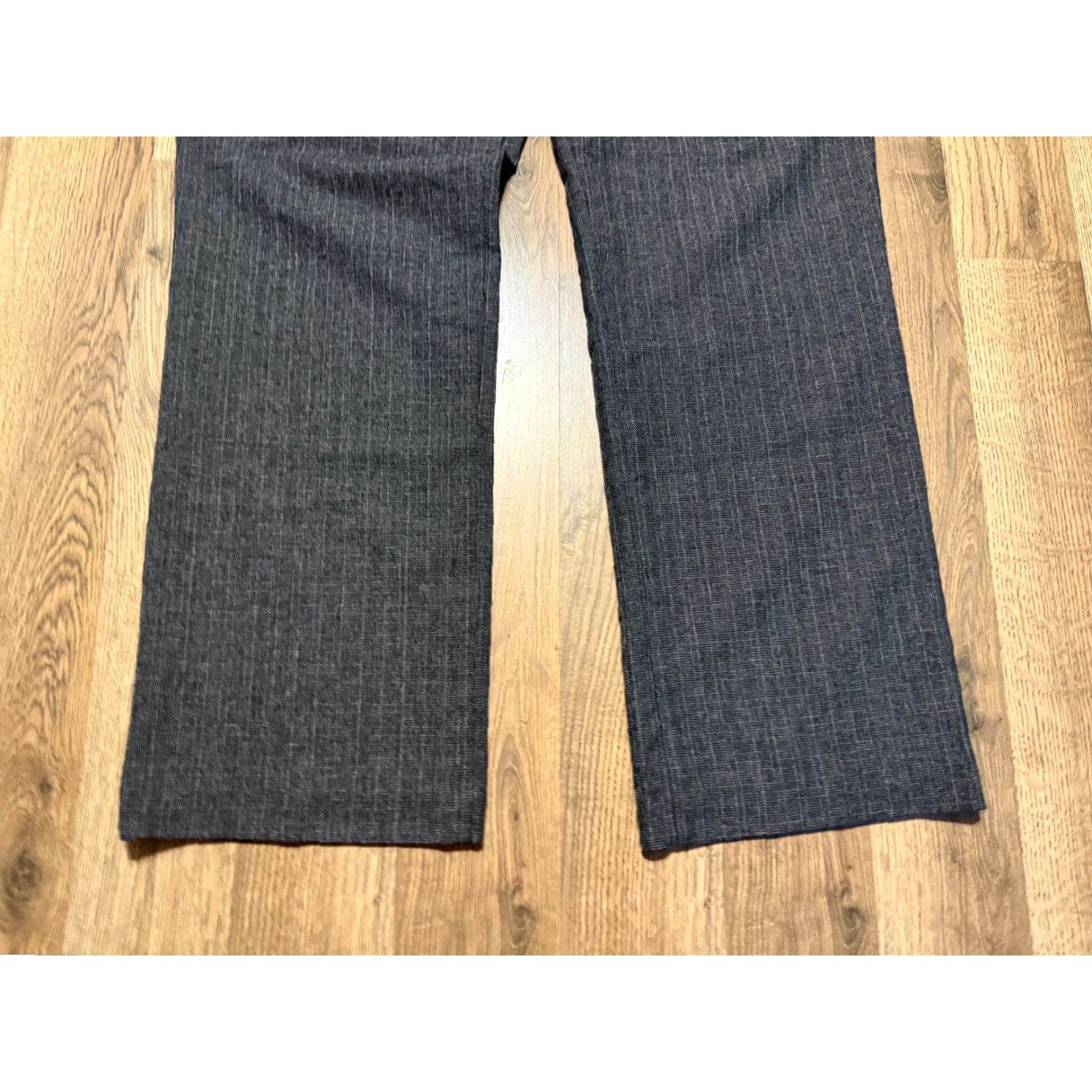 Apt. 9 Apt. 14 Pants Women's Size 14 Short Black Gray Dress Pants Straight Leg Size 36" / US 14 / IT 50 - 3 Thumbnail