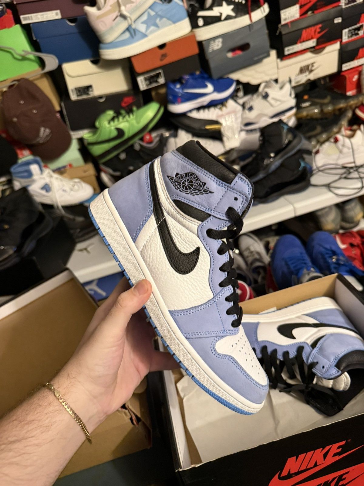 Jordan Brand Jordan retro 1 university blue sz 9.5 Size US 9.5 / EU 42-43 - 1 Thumbnail