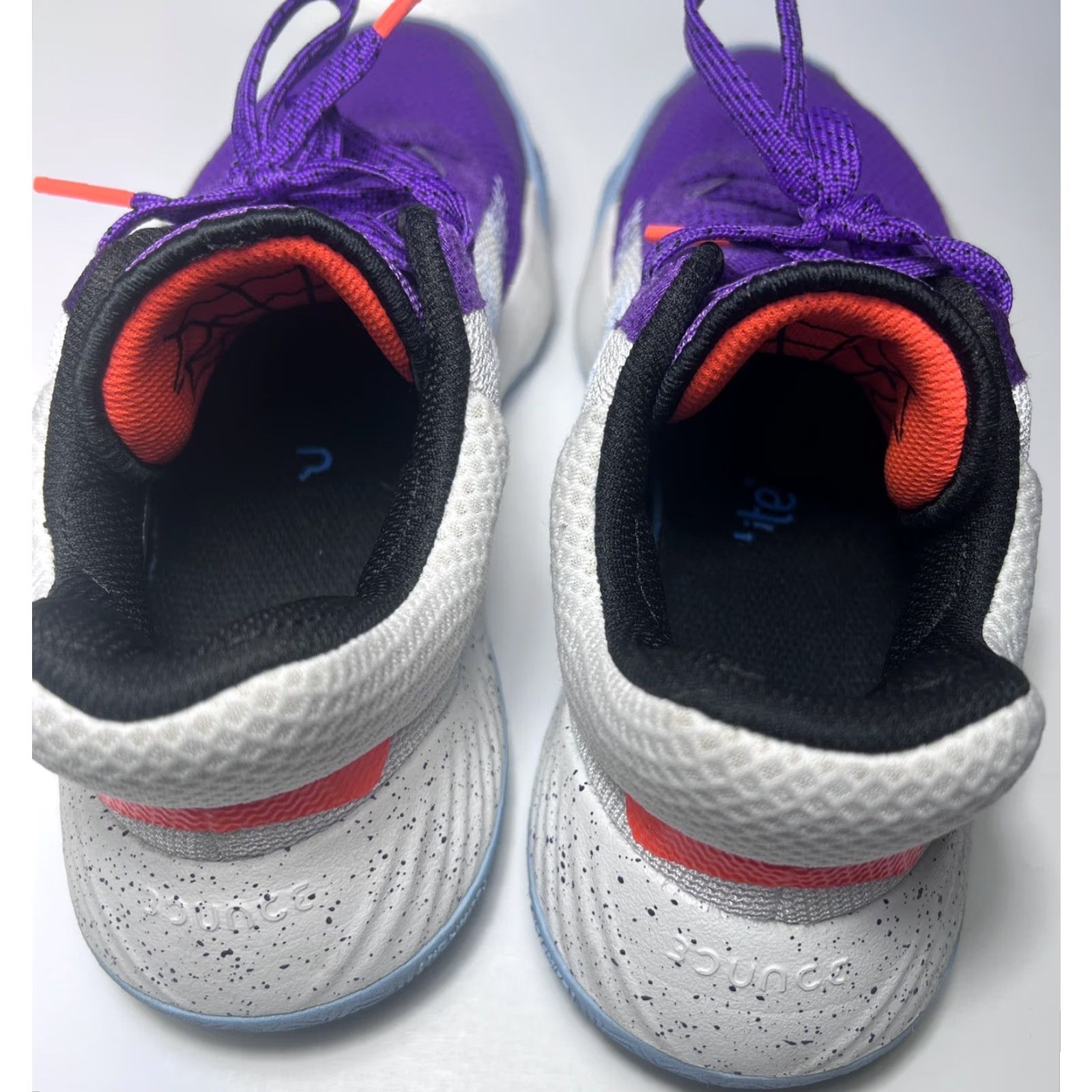 Adidas Adidas D.O.N. Issue #1 Mailman Donovan Spida Mitchell Mens 7 Sneaker Basketball Purple Multi-colored Logo EH2433 2019 NBA Karl Malone Ralphs? Size US 7 / EU 40 - 5 Thumbnail