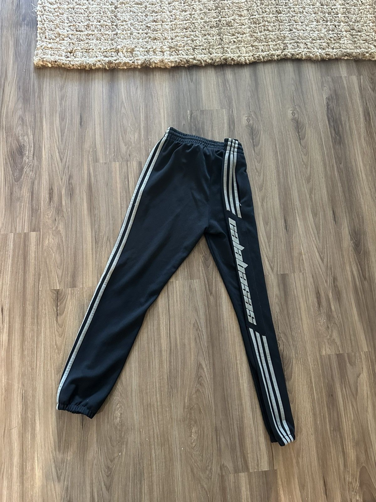 Other Adidas Calabasas Sweats Size US 30 / EU 46 - 3 Thumbnail