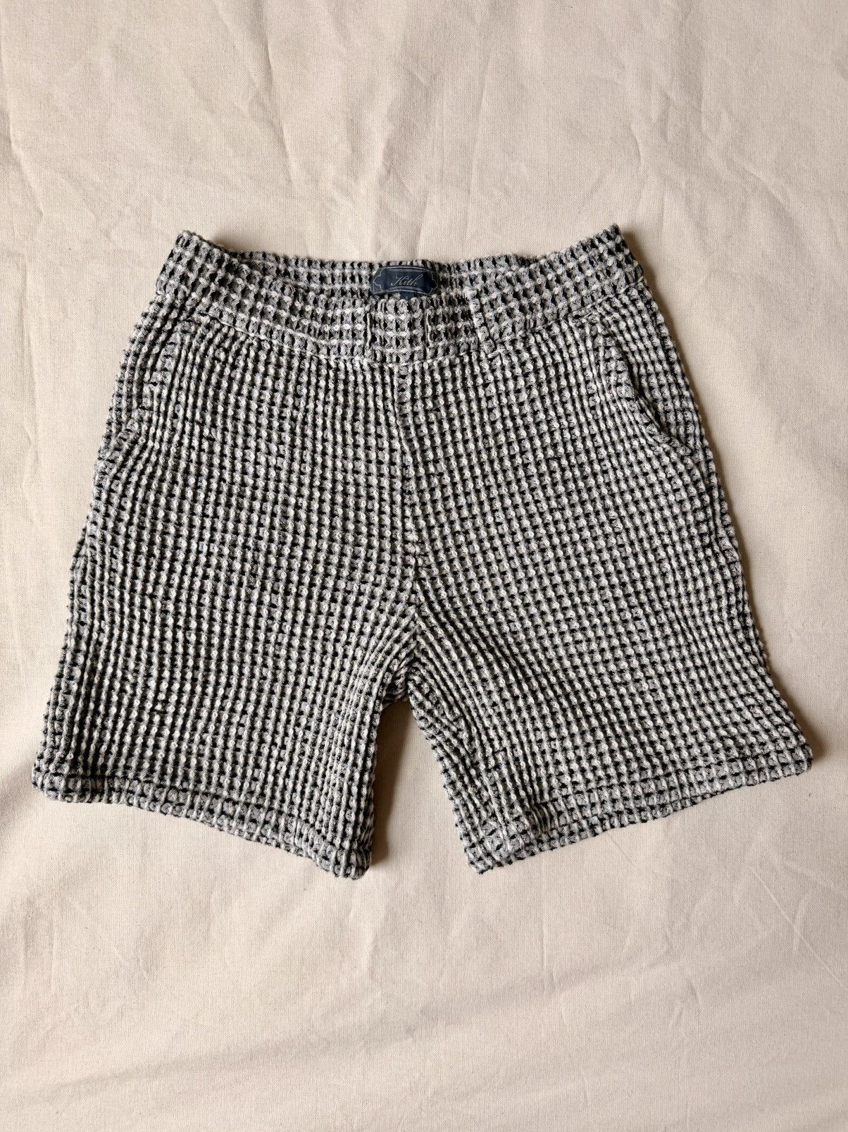 Kith Kith Geometric Diamond Mason Shorts - Small Size US 30 / EU 46 - 1 Thumbnail