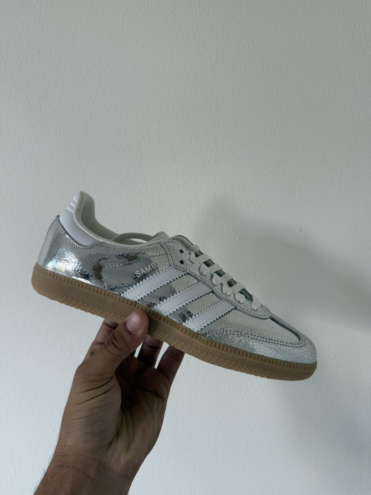 Adidas Adidas Samba OG – Silver Metallic – Size EU 39 1/3 US7.5W Size US 9 / IT 39 - 2 Thumbnail