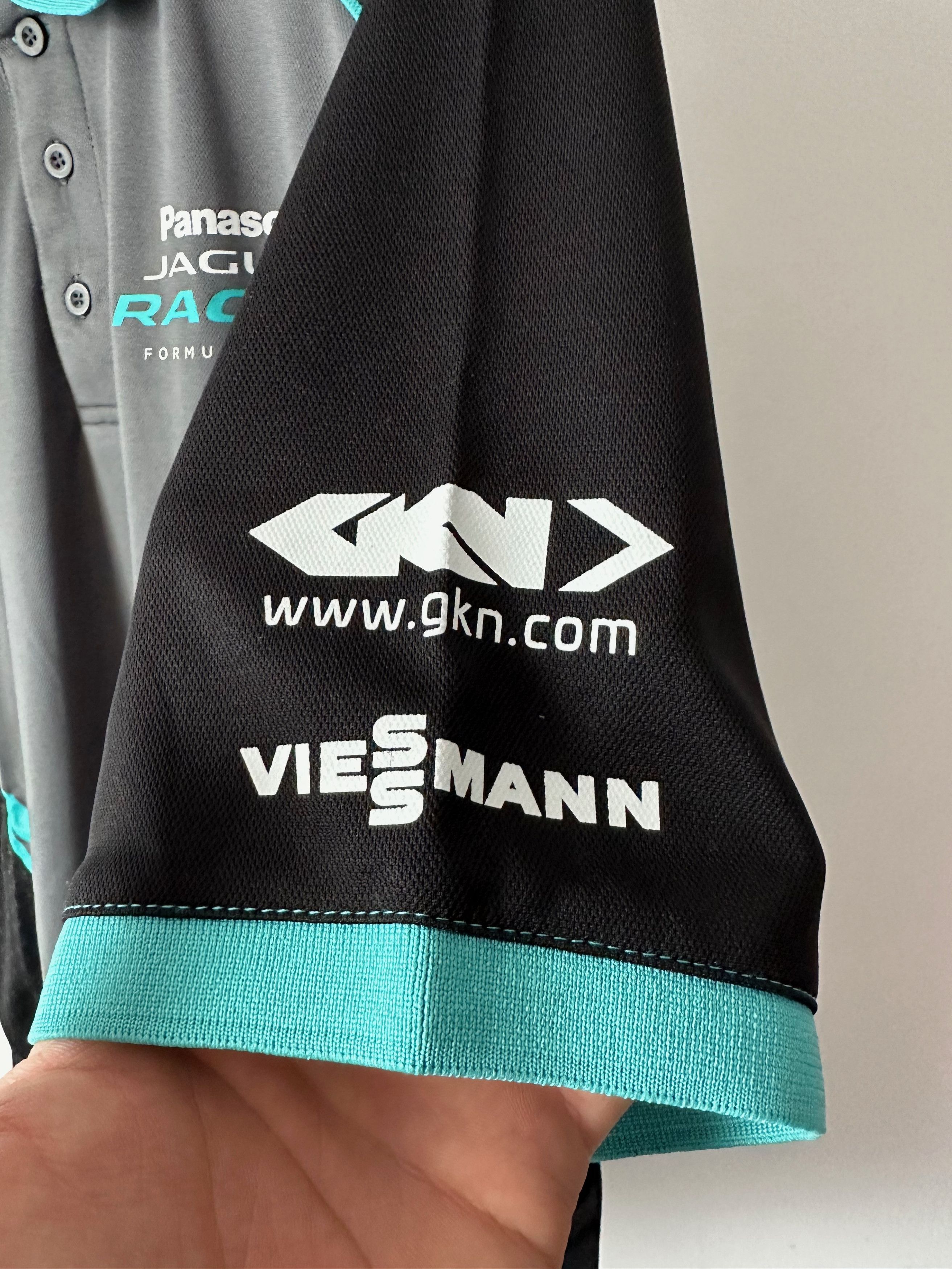 Formula 1 JAGUAR TCS RACING FORMULA E T-SHIRT jersey panasonic Size US M / EU 48-50 / 2 - 4 Thumbnail