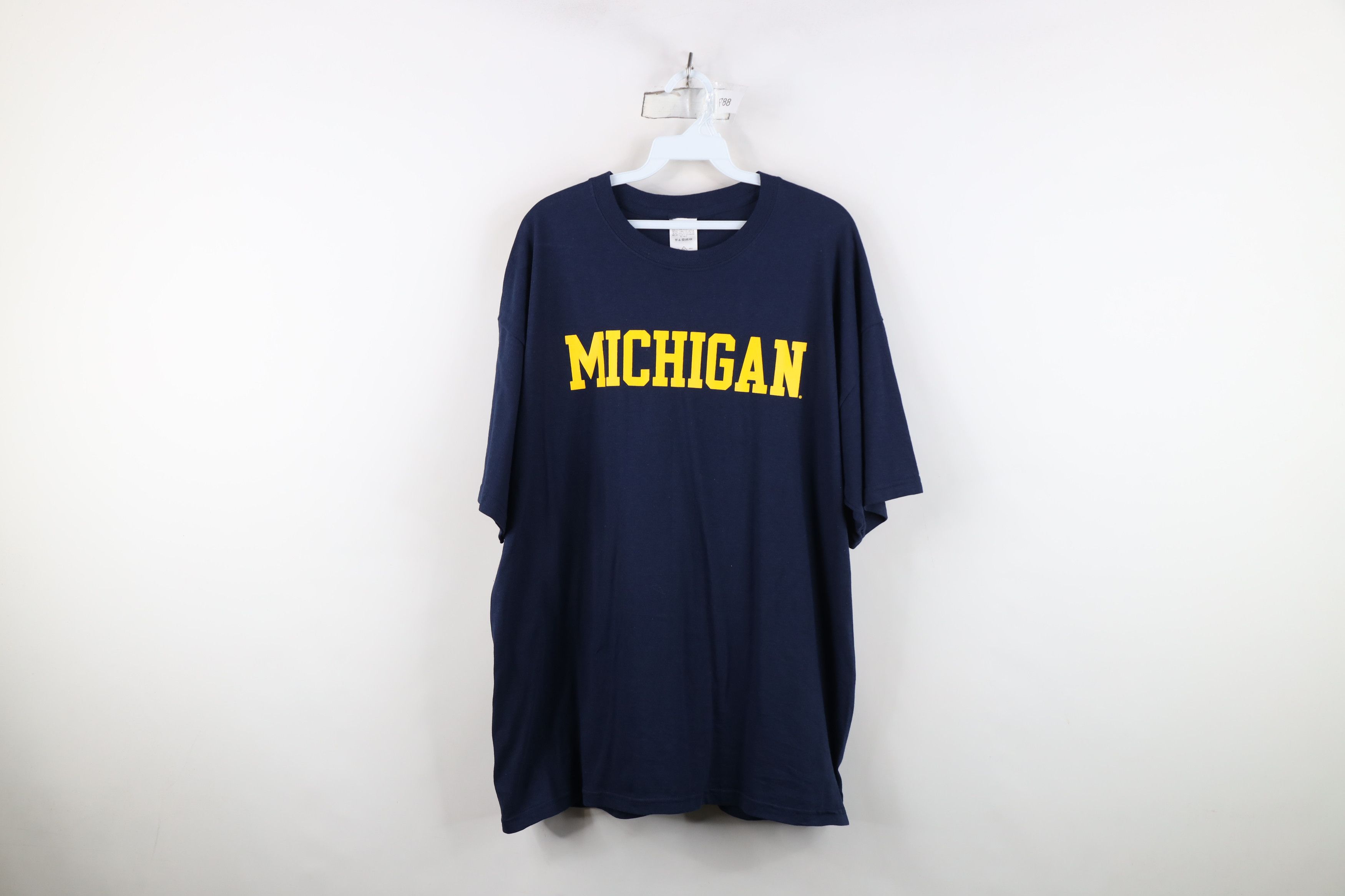 Vintage Vintage University of Michigan Short Sleeve T-Shirt Blue Size US XL / EU 56 / 4 - 1 Thumbnail