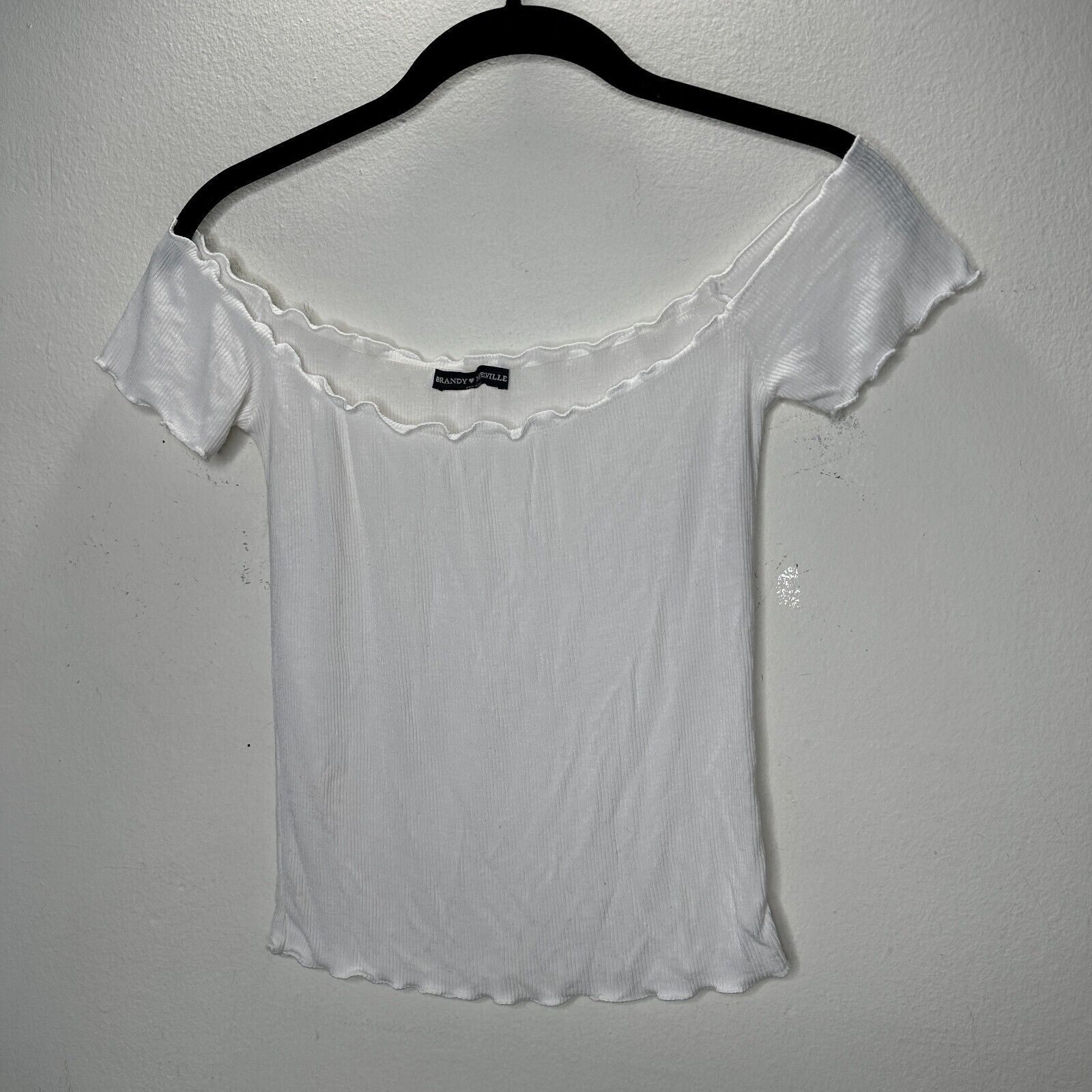 Brandy Melville Brandy Melville White Crop Top Lettuce Trim Hem Rib Knit OS Size ONE SIZE - 3 Thumbnail