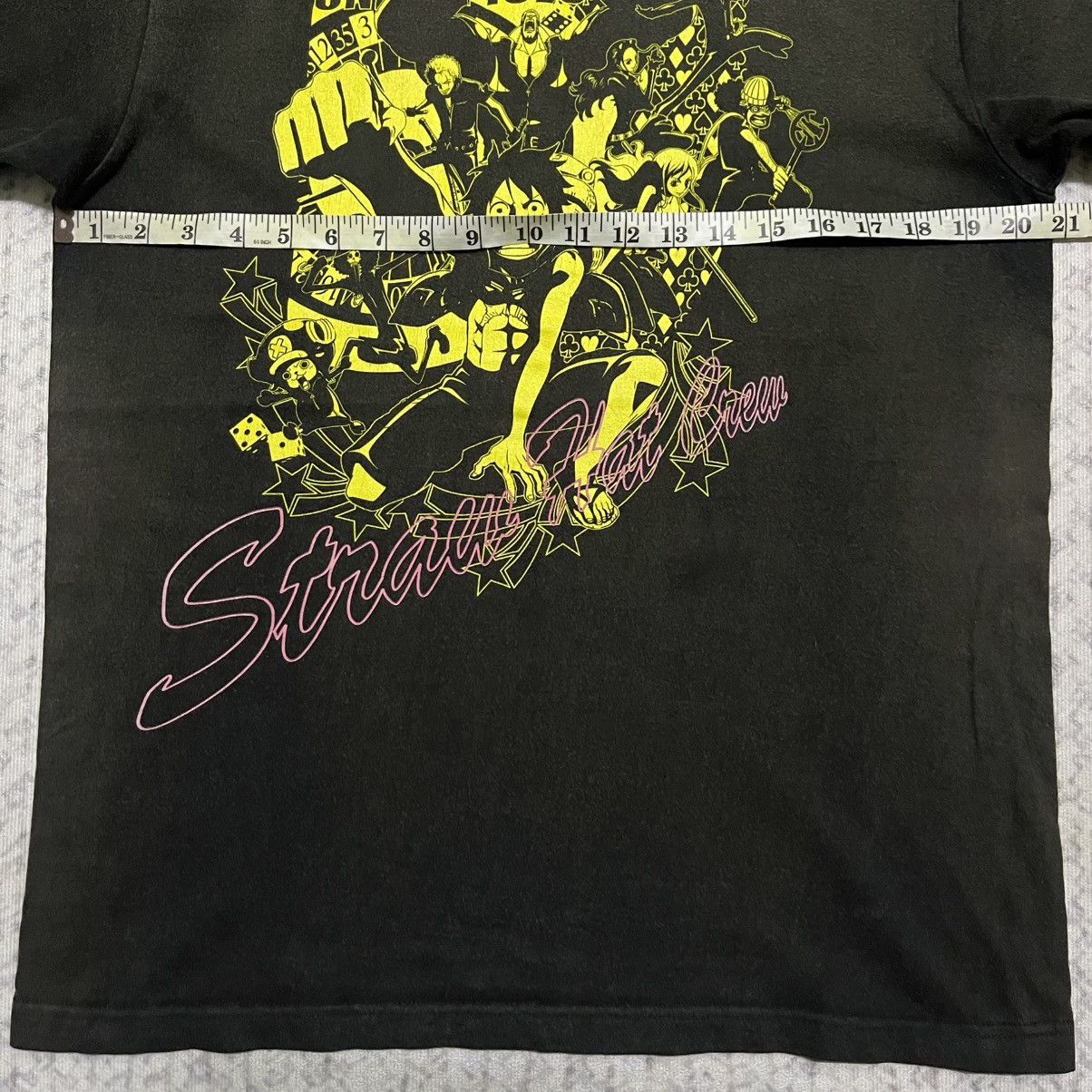 One Piece Sunfaded One Piece StrawHat Crew Gold Film Tees Size US M / EU 48-50 / 2 - 8 Thumbnail