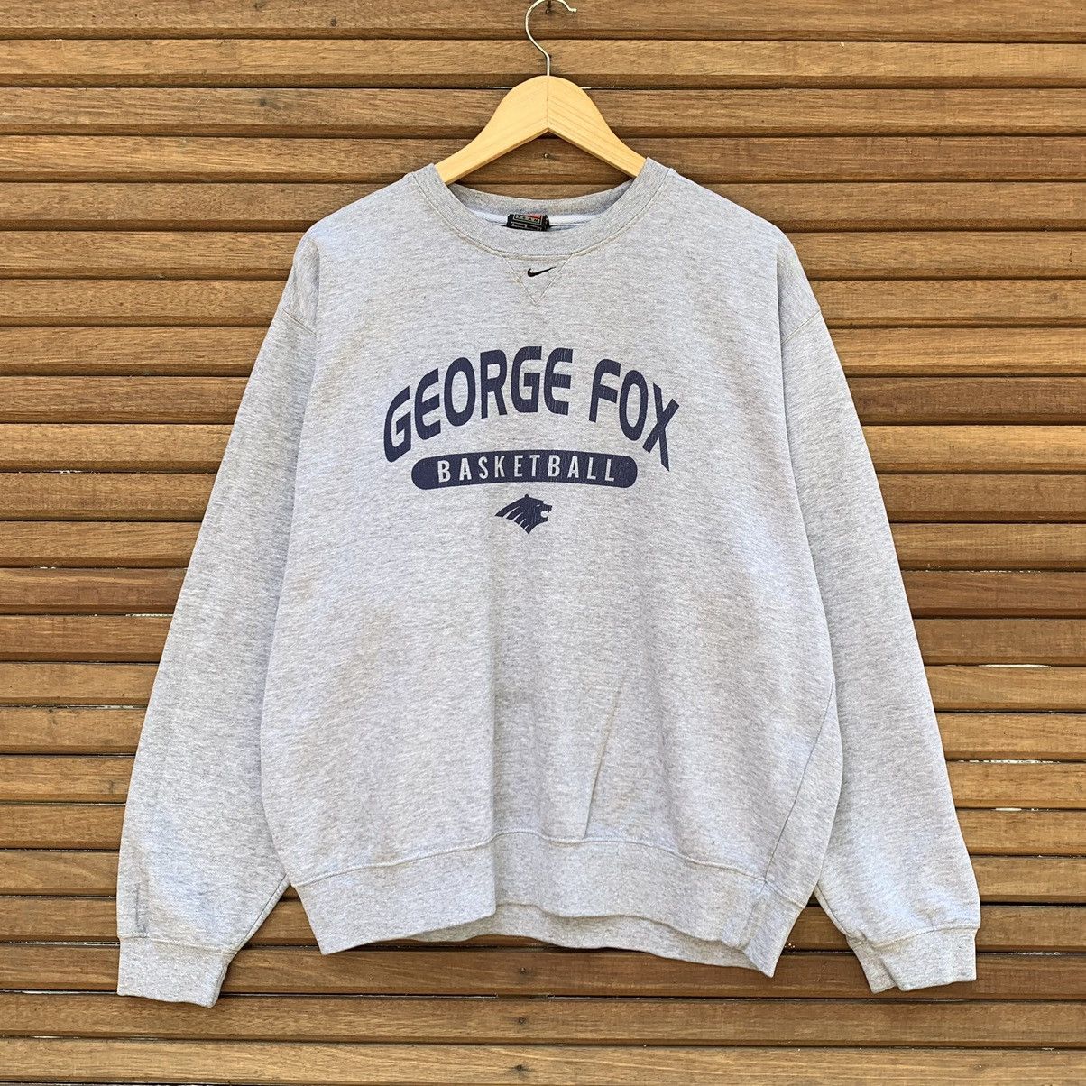 Nike Vintage Nike George Fox Basketball University Sweatshirt Size US L / EU 52-54 / 3 - 1 Thumbnail
