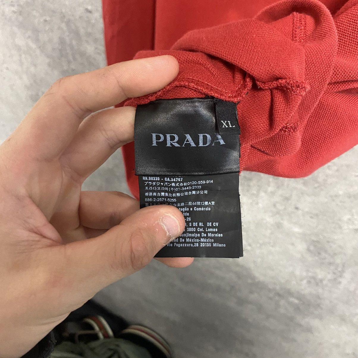 Prada Prada Polo Shirt Red Tab Logo Size US L / EU 52-54 / 3 - 6 Thumbnail