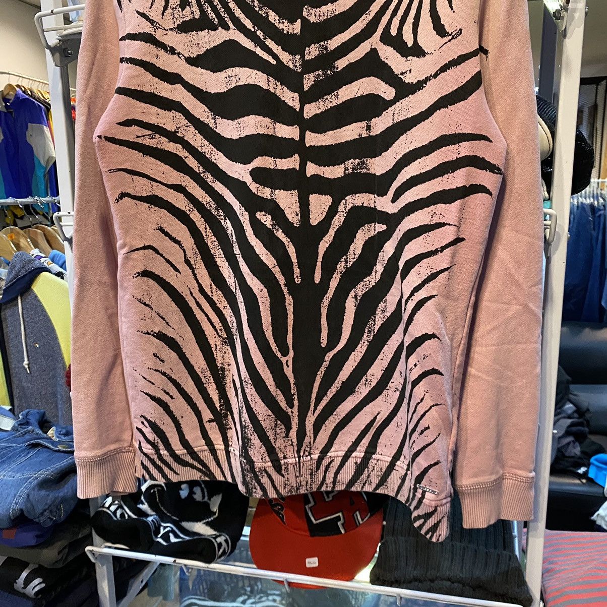 Diesel Vintage Diesel Zebra Design Sweatshirt Size US M / EU 48-50 / 2 - 4 Thumbnail