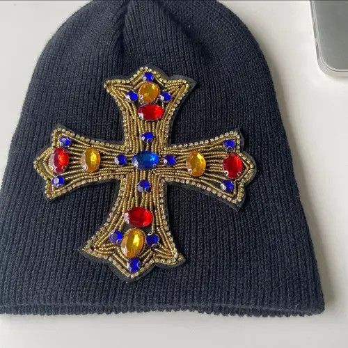 Japanese Brand Outdoor retro huge rhinestone cross knitted beanie hat Size ONE SIZE - 2 Thumbnail