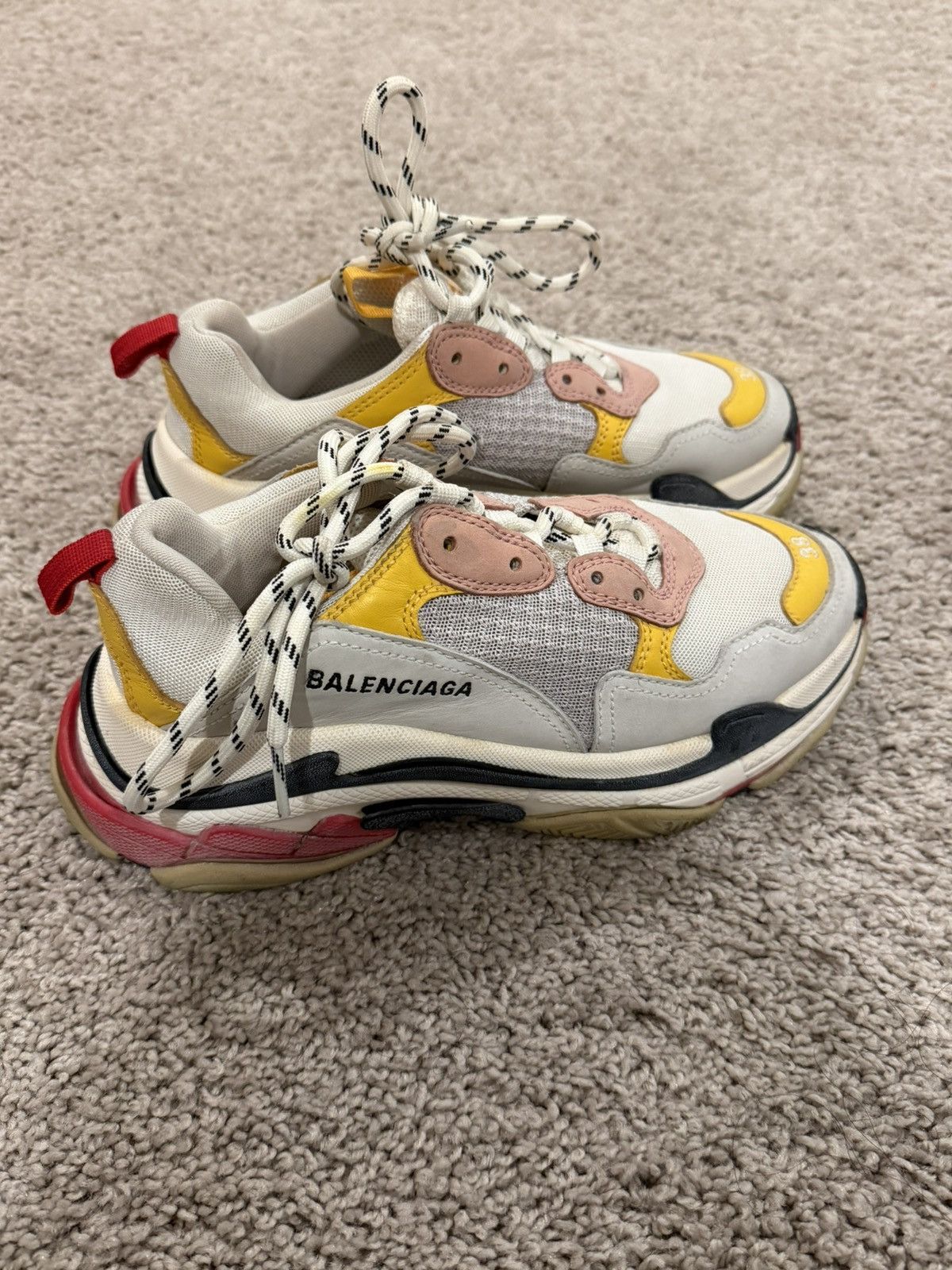 Balenciaga Balenciaga Triple S Pink-White Size US 7 / IT 37 - 1 Thumbnail