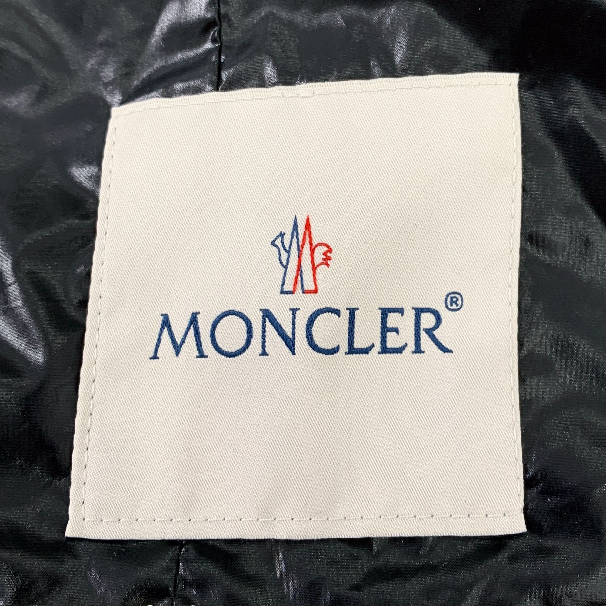 Moncler Moncler Akebia Series Hooded Down Jacket Meat Pink Size XS Size XS / US 0-2 / IT 36-38 - 2 Thumbnail