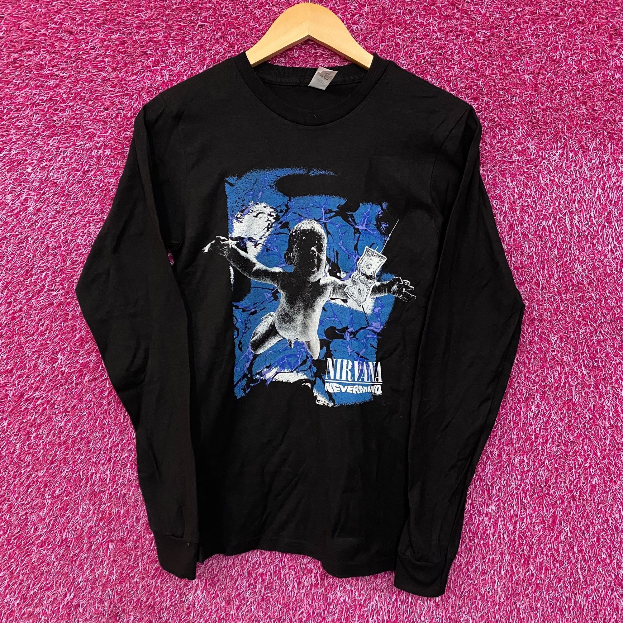 Nirvana Nirvana Nevermind Cracked Graphic Long Sleeve T-Shirt XS Size US XS / EU 42 / 0 - 1 Thumbnail
