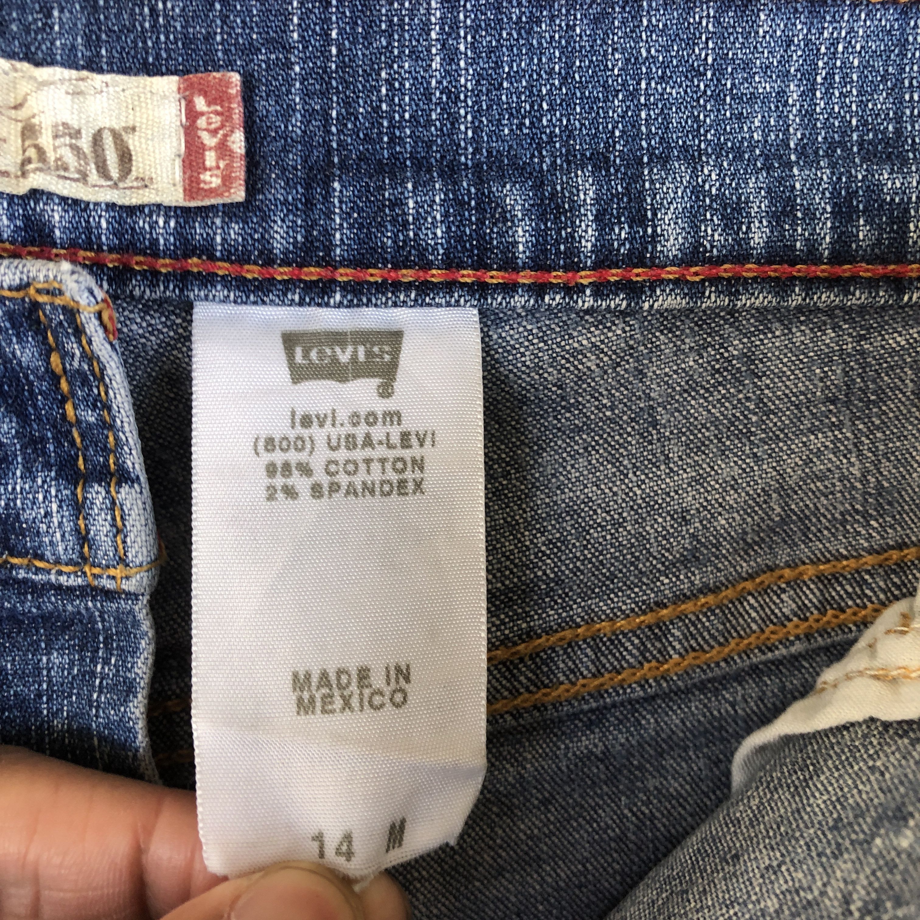 Levi's Vintage Levis 550 Jeans Boot Cut Flare Denim Wide Leg Pants Size US 32 / EU 48 - 6 Thumbnail
