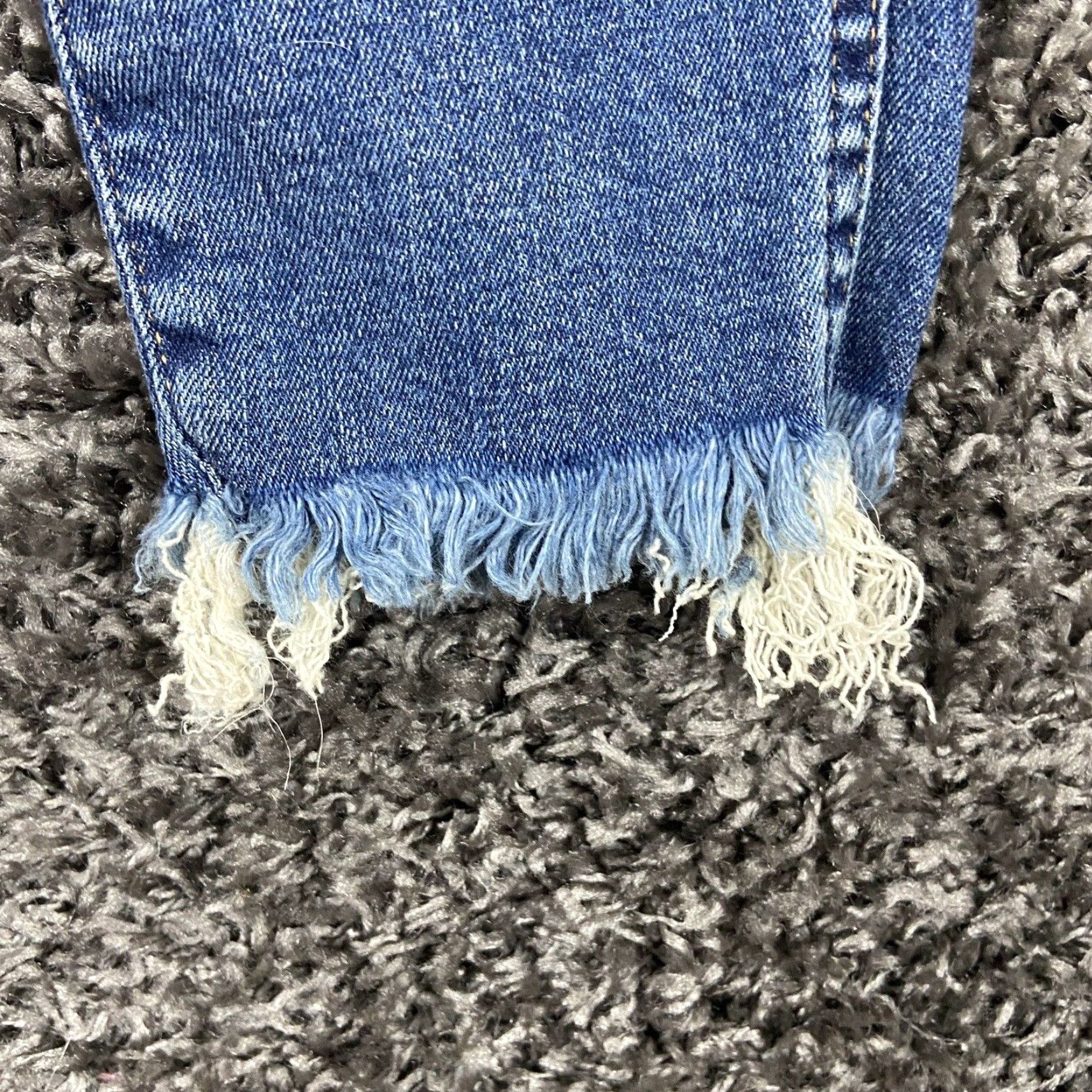 Madewell Madewell Jeans Skinny 10” High-Rise Women's 26 Blue Distressed Hem Womens Size 26" / US 2 / IT 38 - 2 Thumbnail