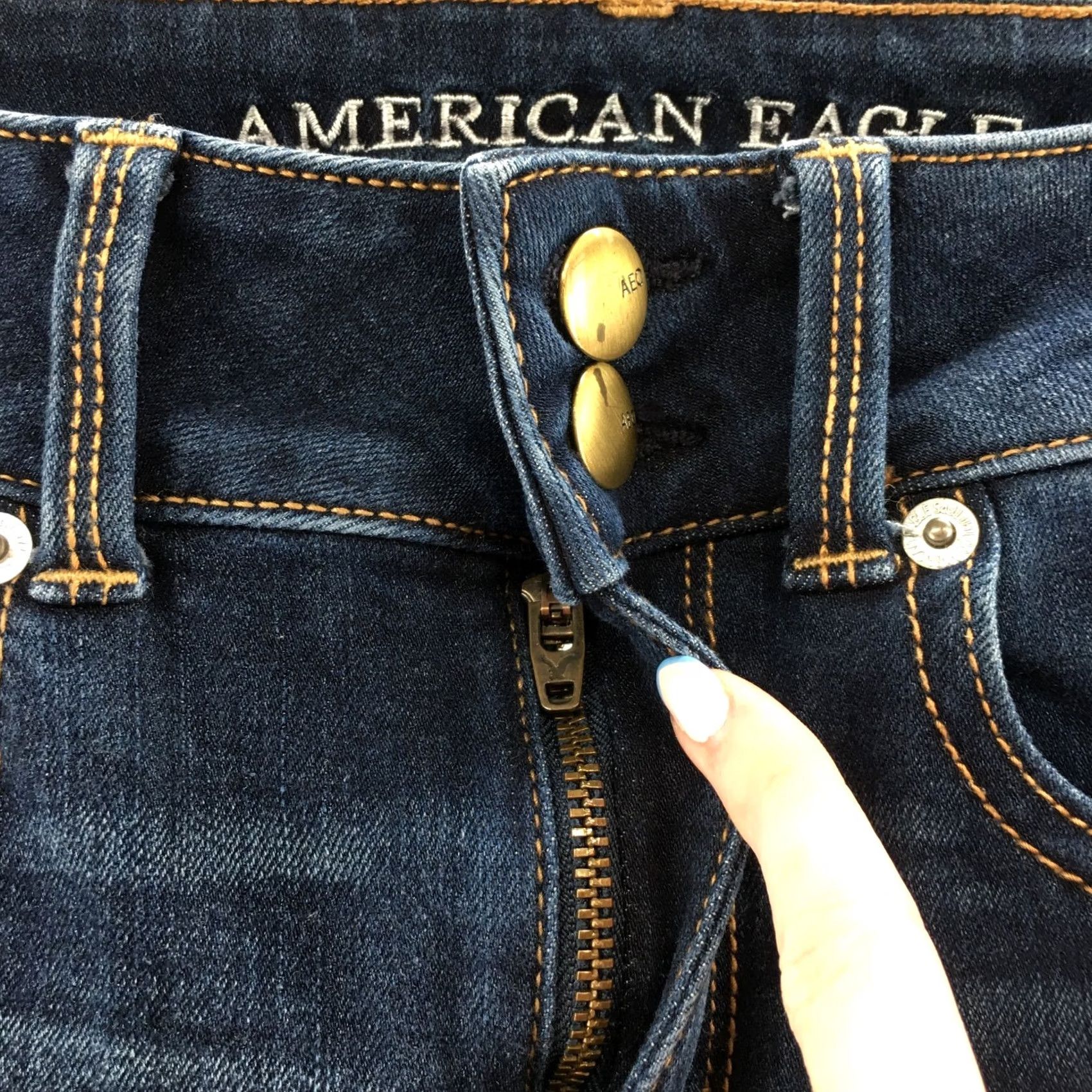 American Eagle Outfitters American Eagle Outfitters Artist Crop Jeans Womens Regular 2R Blue Denim Size 26" / US 2 / IT 38 - 3 Thumbnail