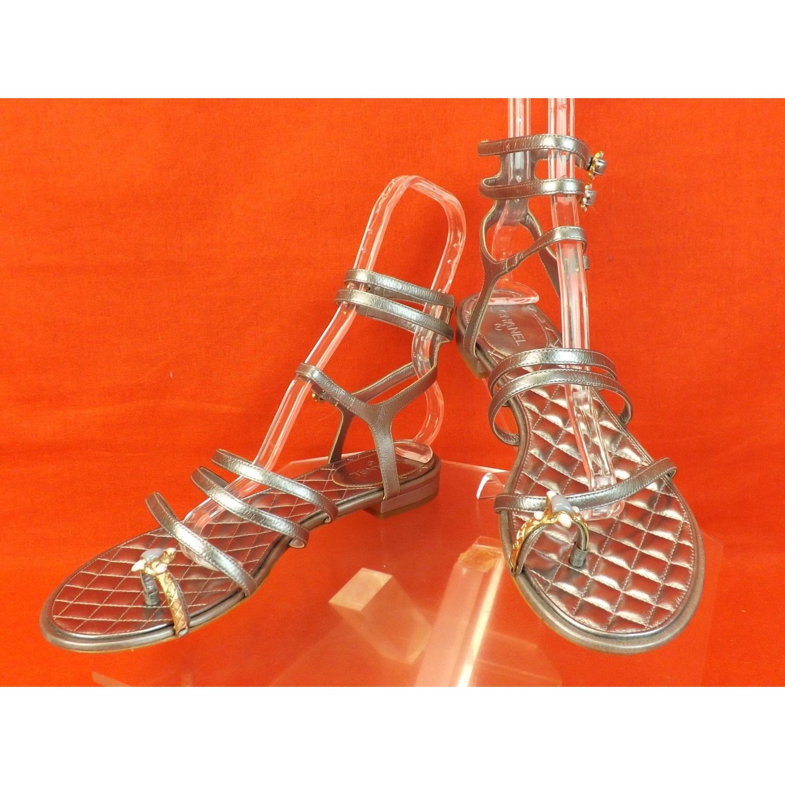 Chanel CHANEL SILVER LEATHER JEWELS RING CC LOGO FLATS SANDALS 42 Size US 12 / IT 42 - 10 Thumbnail