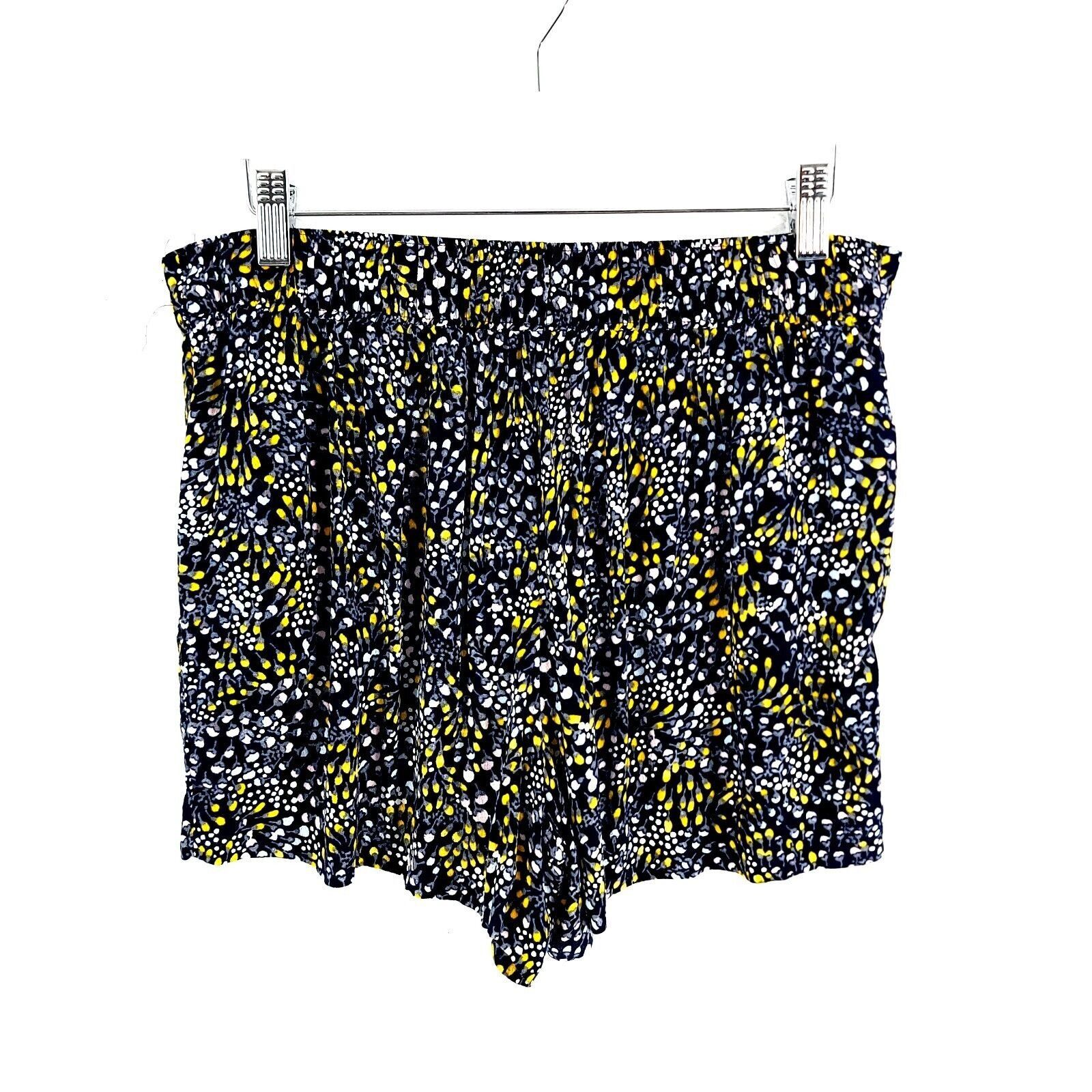 Ann Taylor Ann Taylor Loft Blue Yellow Floral Small Hot Pants High Rise Size 30" / US 8 / IT 44 - 2 Thumbnail