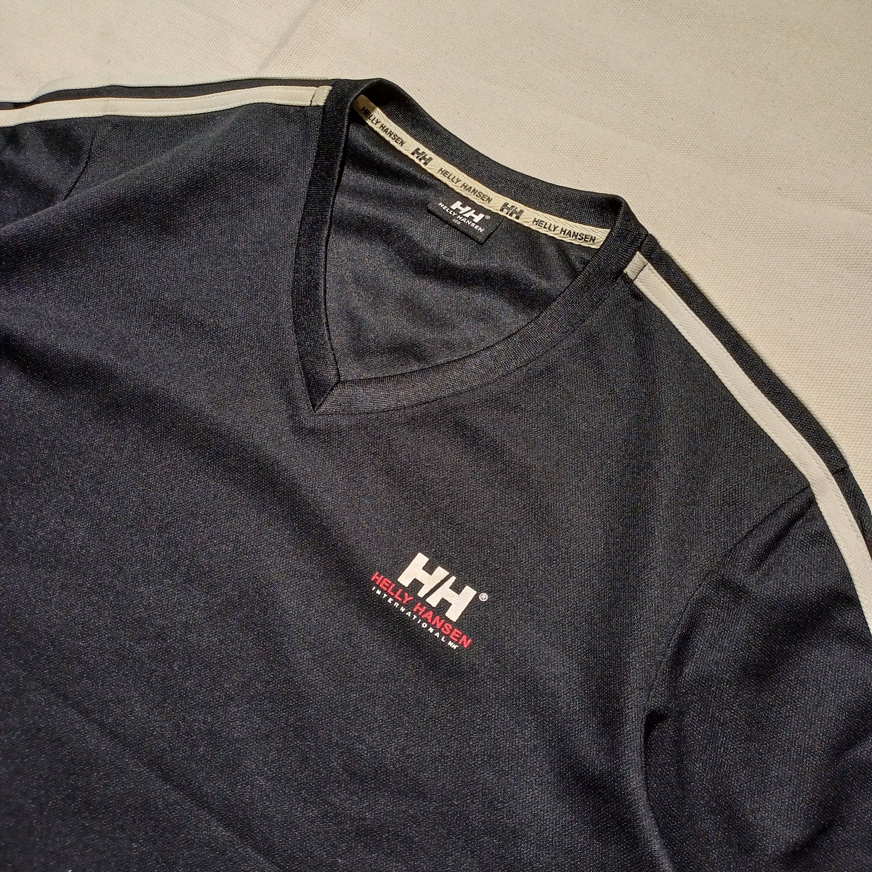 Helly Hansen Black Jersey Vneck by Helly Hansen Size US L / EU 52-54 / 3 - 2 Thumbnail