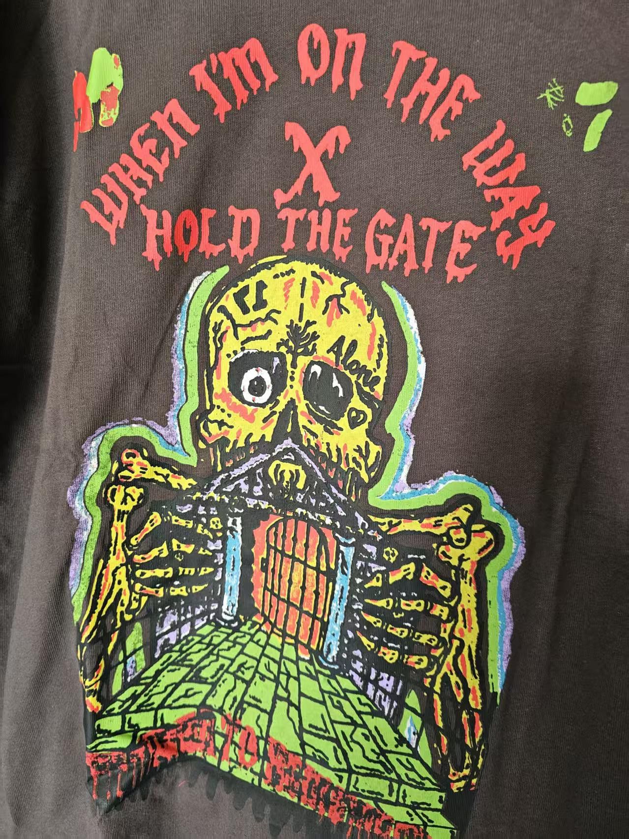 Other Hold the gate t Shirt Size US XL / EU 56 / 4 - 2 Thumbnail